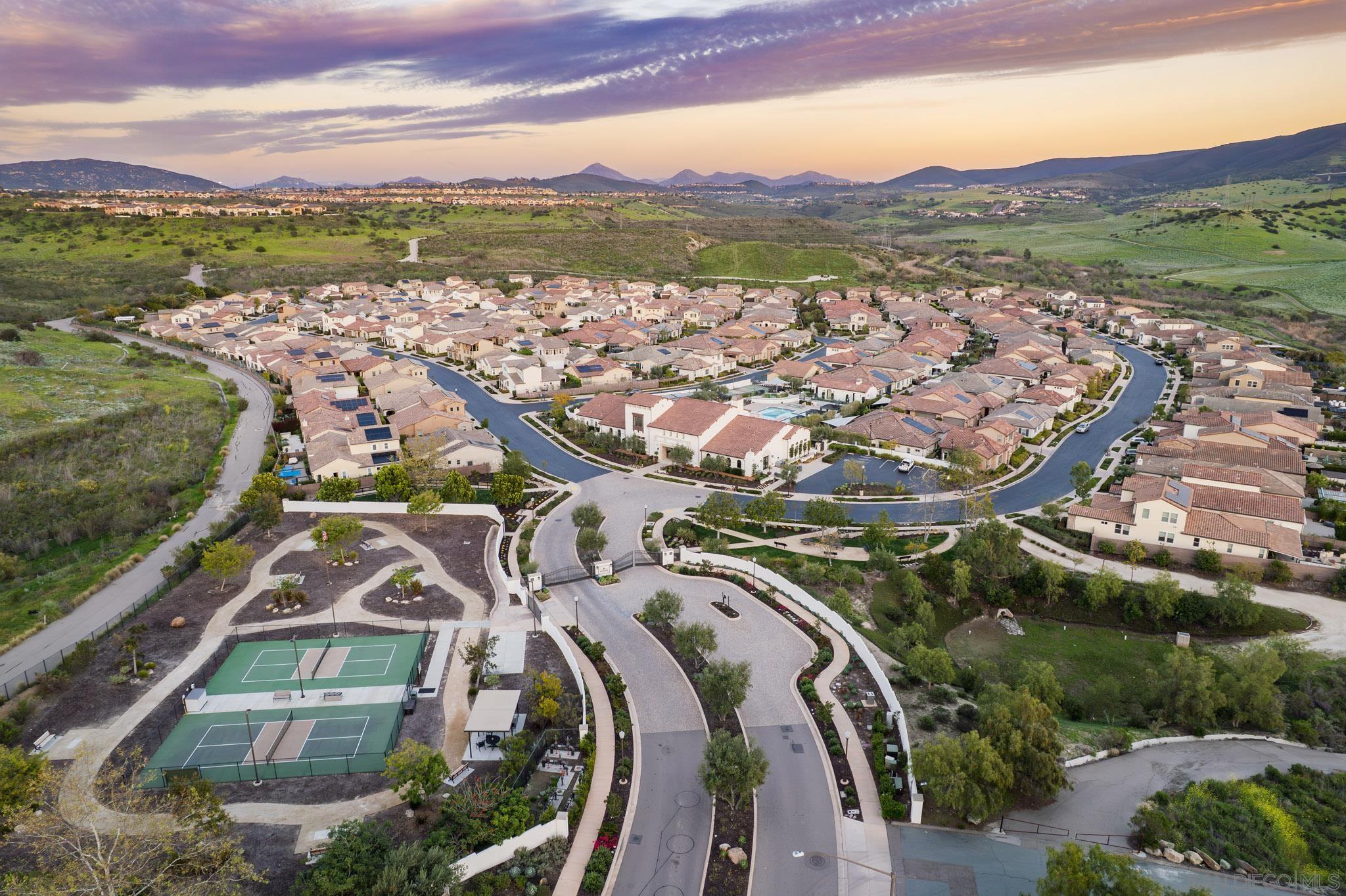 Detail Gallery Image 46 of 47 For 7911  Lusardi Creek Ln, San Diego,  CA 92127 - 3 Beds | 2 Baths