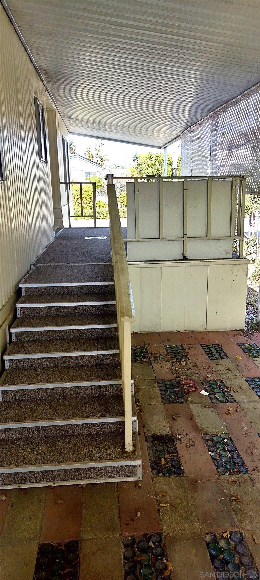 Detail Gallery Image 3 of 5 For 7243  San Luis St  #257,  Carlsbad,  CA 92011 - 2 Beds | 2 Baths