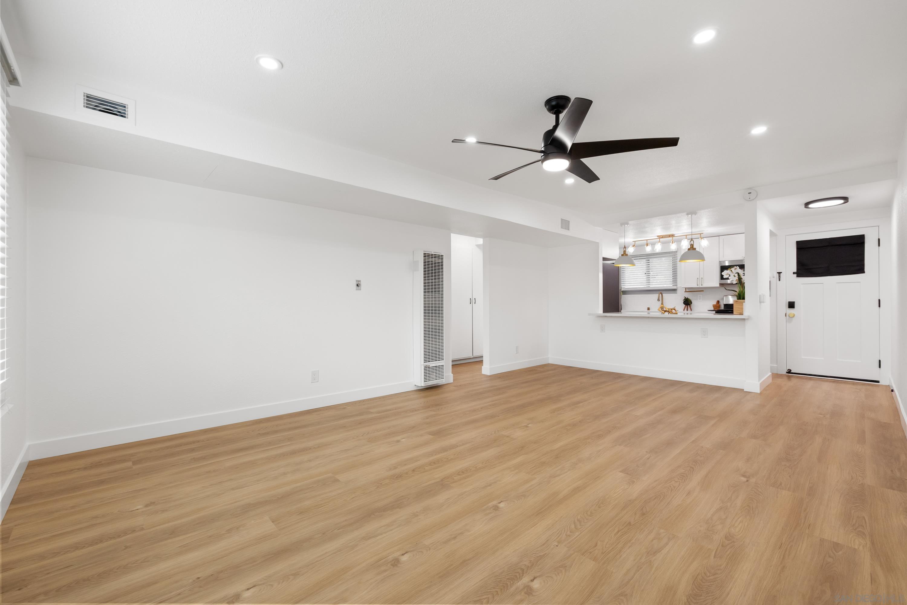 Detail Gallery Image 15 of 17 For 2715  a Street, San Diego,  CA 92102 - – Beds | – Baths