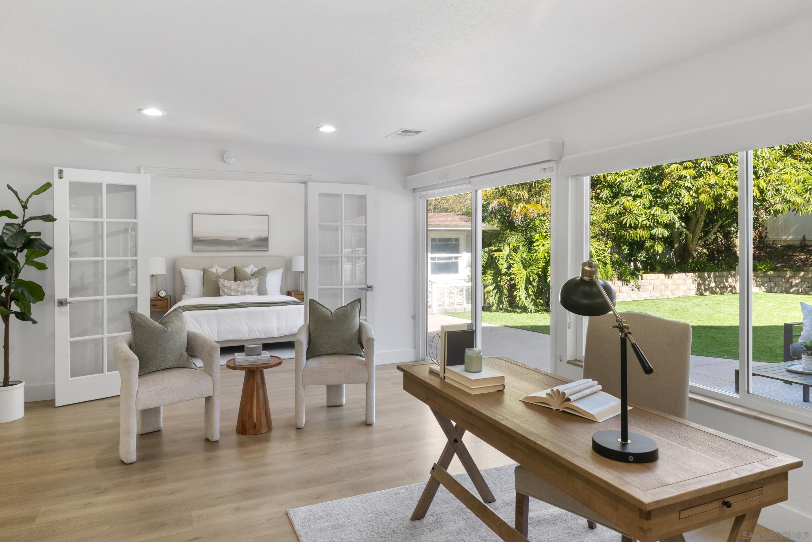 Detail Gallery Image 21 of 57 For 2518  Caminito La Paz, La Jolla,  CA 92037 - 4 Beds | 4/1 Baths