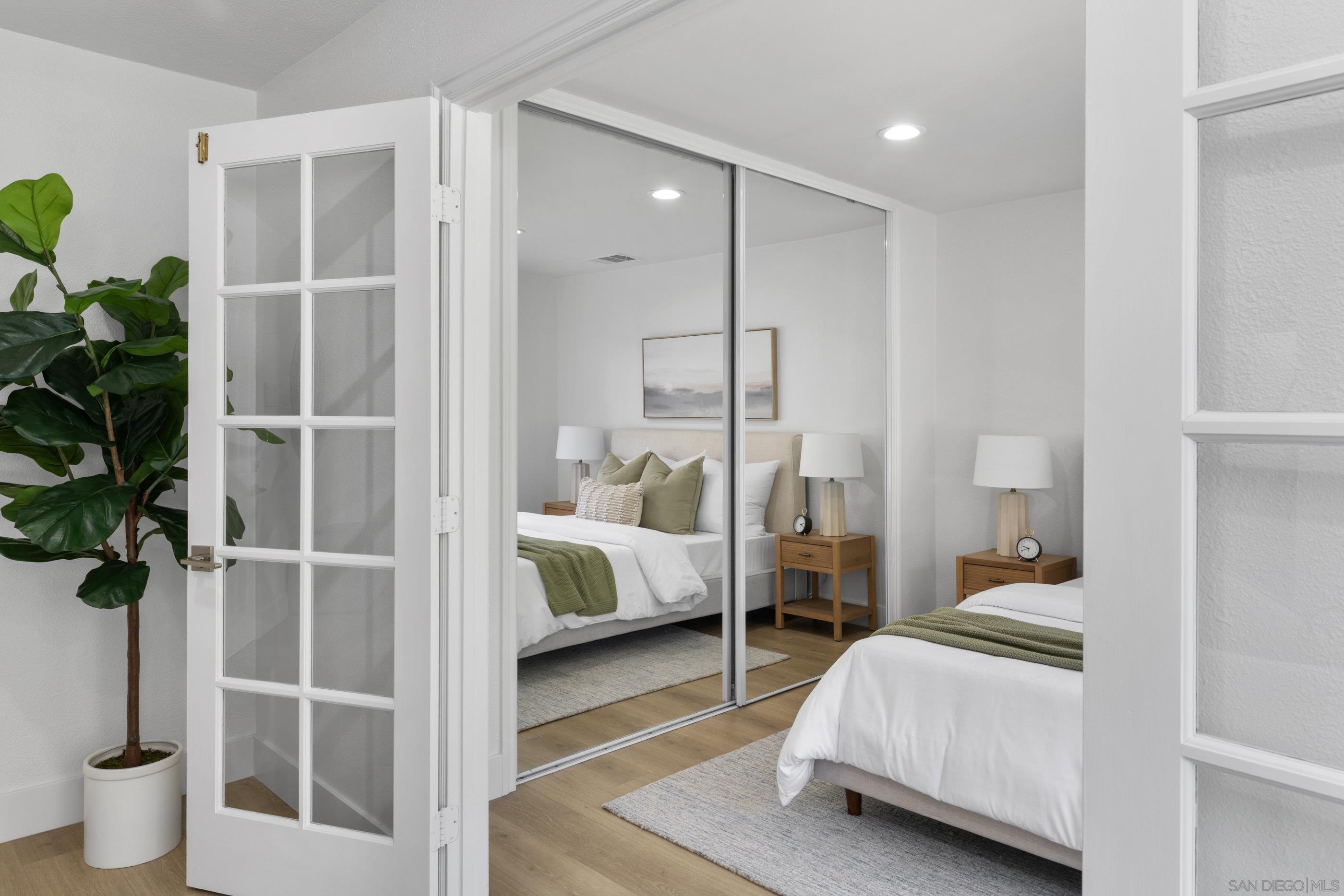 Detail Gallery Image 22 of 57 For 2518  Caminito La Paz, La Jolla,  CA 92037 - 4 Beds | 4/1 Baths