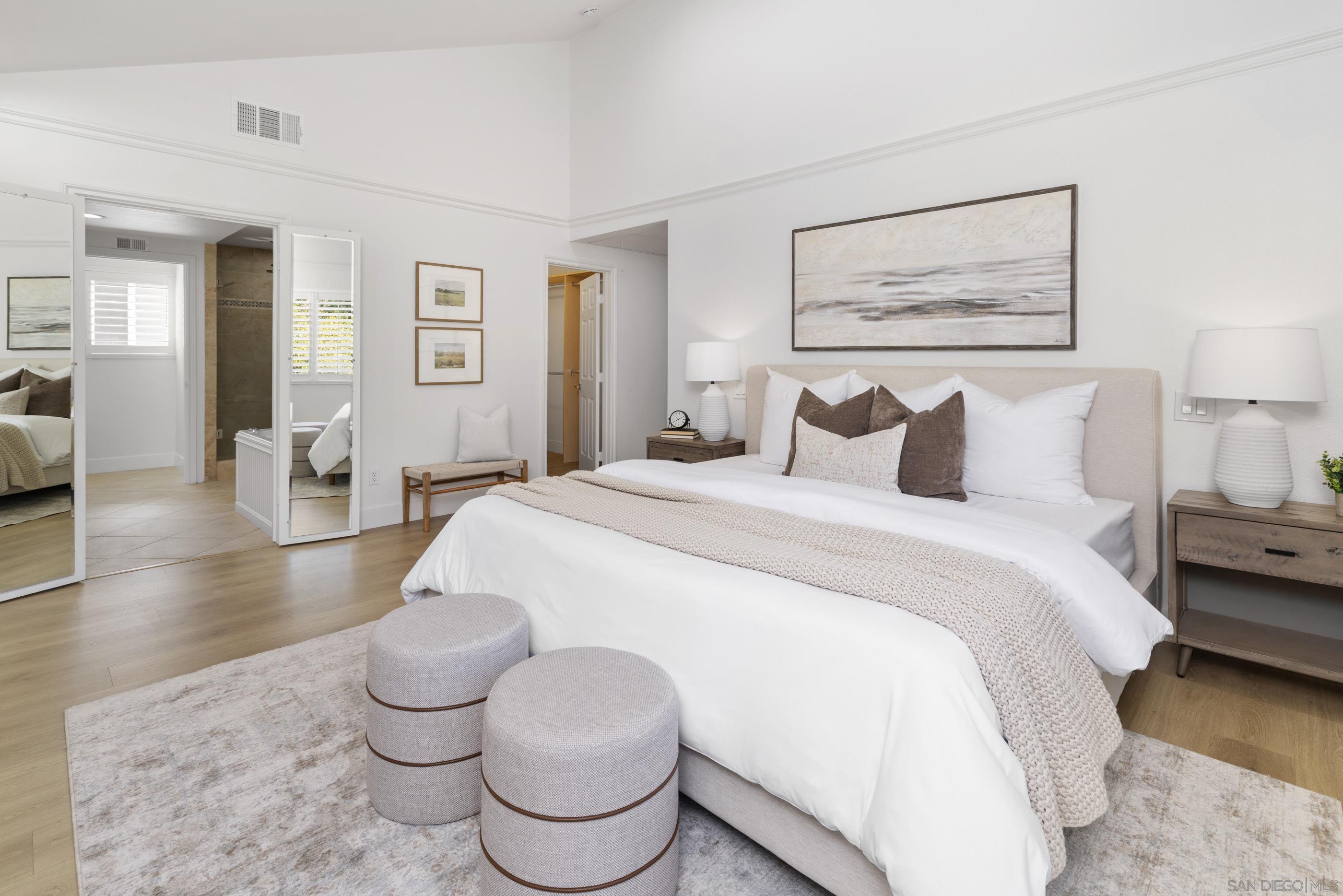 Detail Gallery Image 27 of 57 For 2518  Caminito La Paz, La Jolla,  CA 92037 - 4 Beds | 4/1 Baths