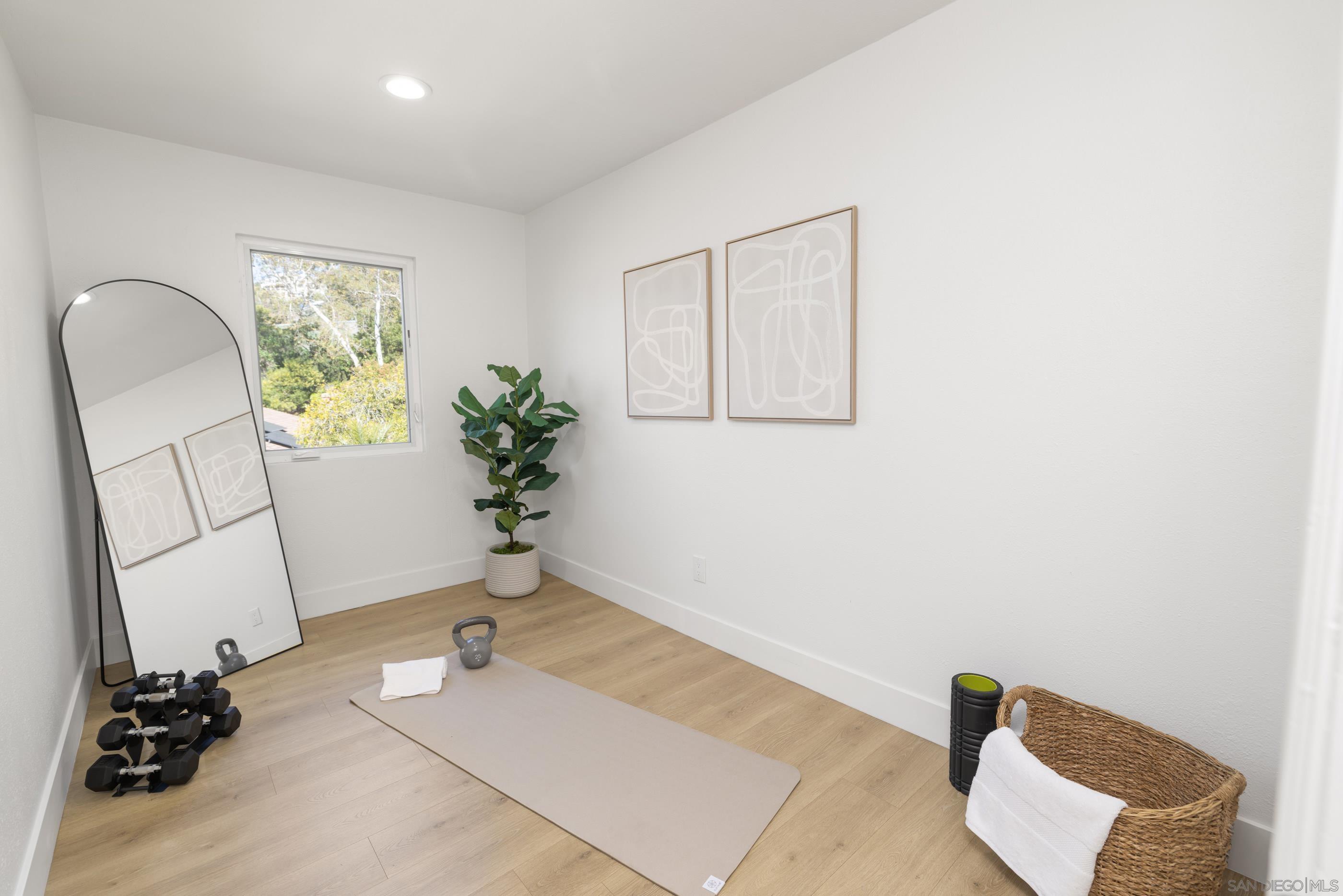 Detail Gallery Image 30 of 57 For 2518  Caminito La Paz, La Jolla,  CA 92037 - 4 Beds | 4/1 Baths