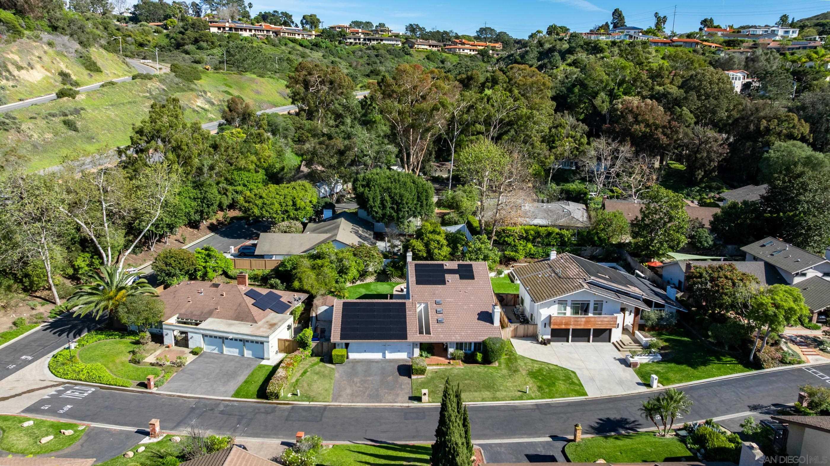 Detail Gallery Image 57 of 57 For 2518  Caminito La Paz, La Jolla,  CA 92037 - 4 Beds | 4/1 Baths