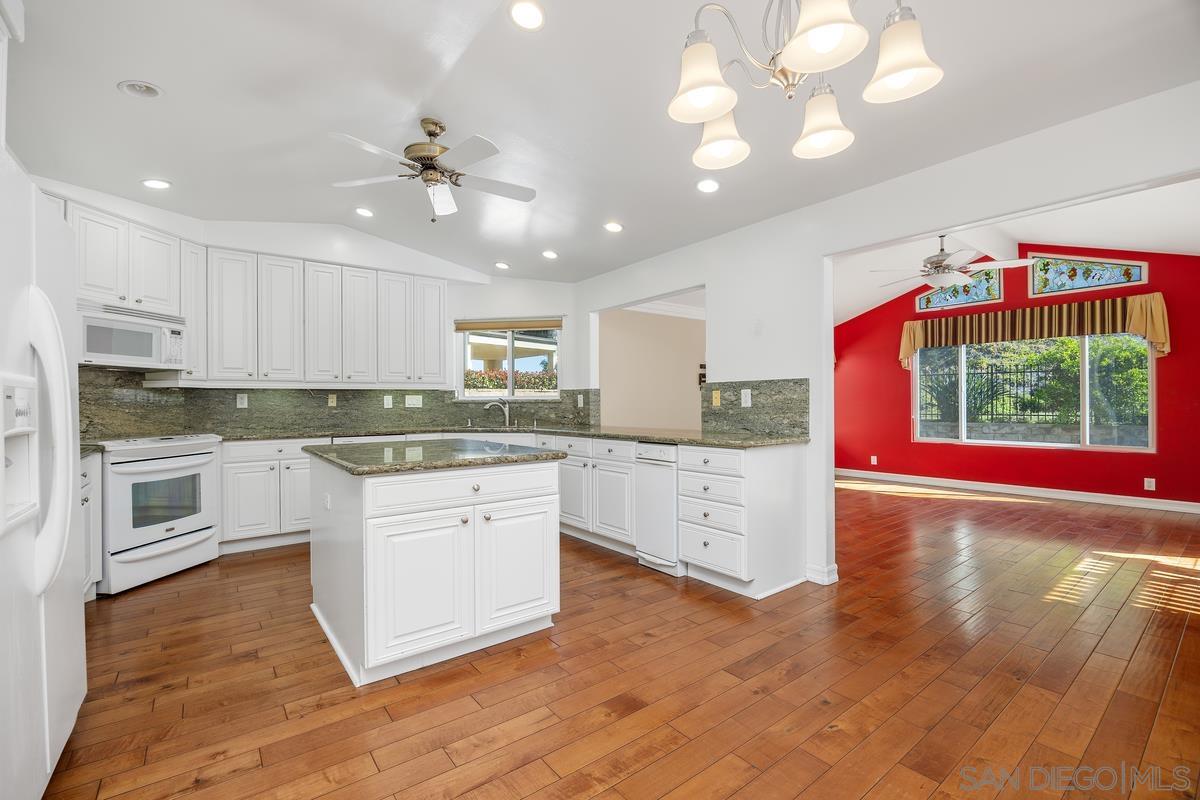 Detail Gallery Image 22 of 45 For 18683  Locksley St., San Diego,  CA 92128 - 3 Beds | 2 Baths