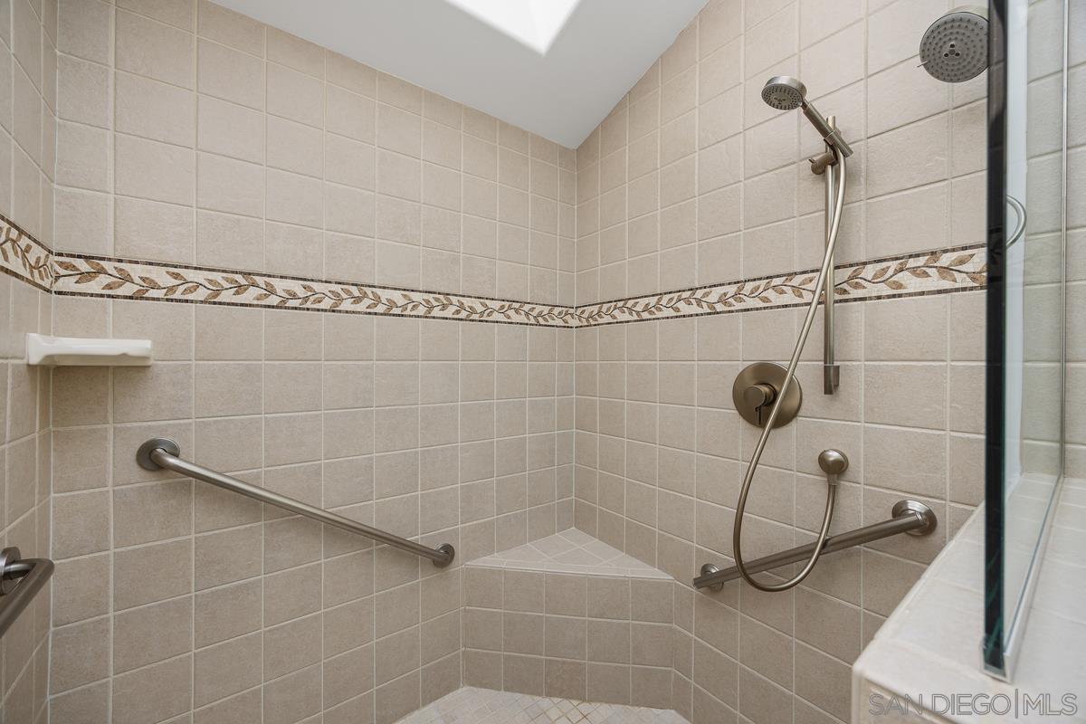 Detail Gallery Image 33 of 45 For 18683  Locksley St., San Diego,  CA 92128 - 3 Beds | 2 Baths