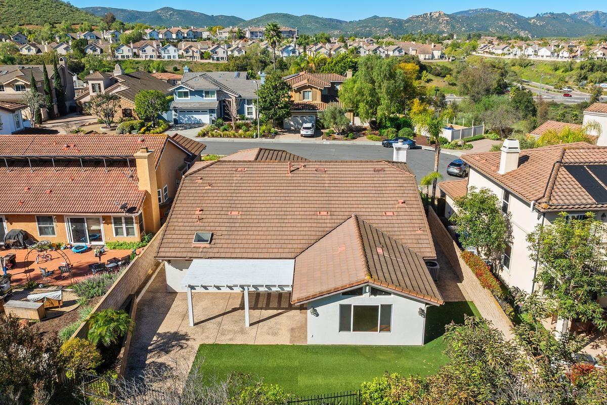 Detail Gallery Image 6 of 45 For 18683  Locksley St., San Diego,  CA 92128 - 3 Beds | 2 Baths