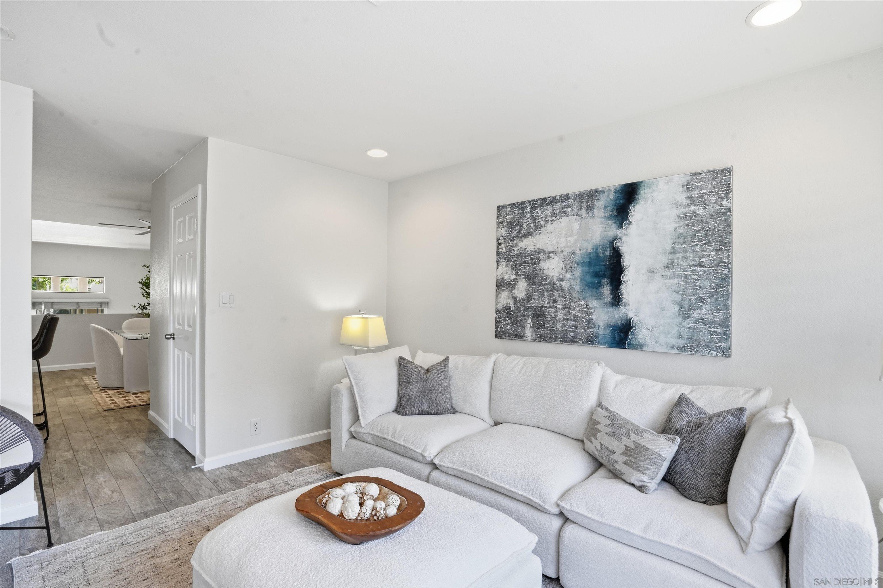 Detail Gallery Image 15 of 35 For 4383  Nobel Dr  #86,  San Diego,  CA 92122 - 2 Beds | 2/1 Baths