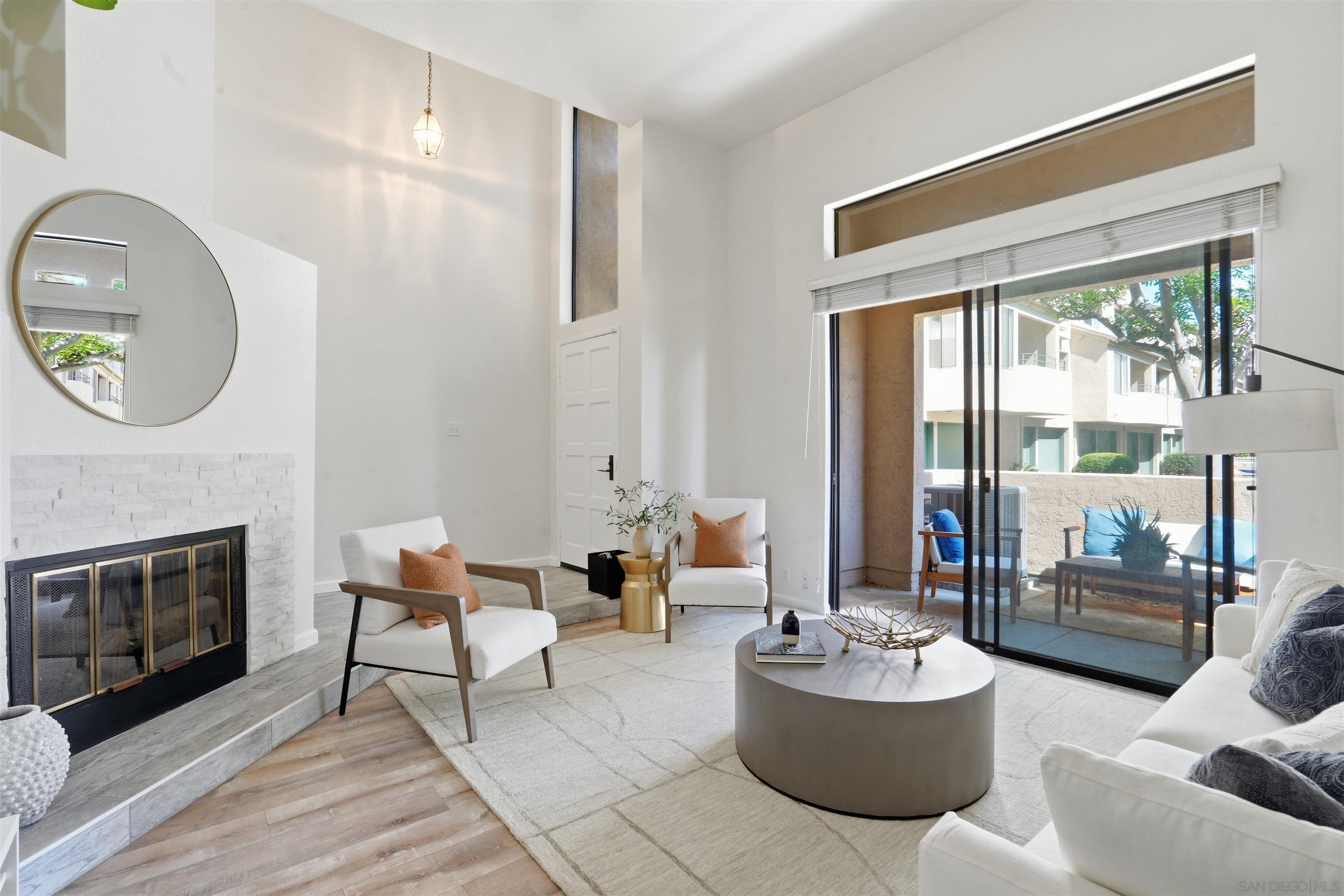 Detail Gallery Image 4 of 35 For 4383  Nobel Dr  #86,  San Diego,  CA 92122 - 2 Beds | 2/1 Baths