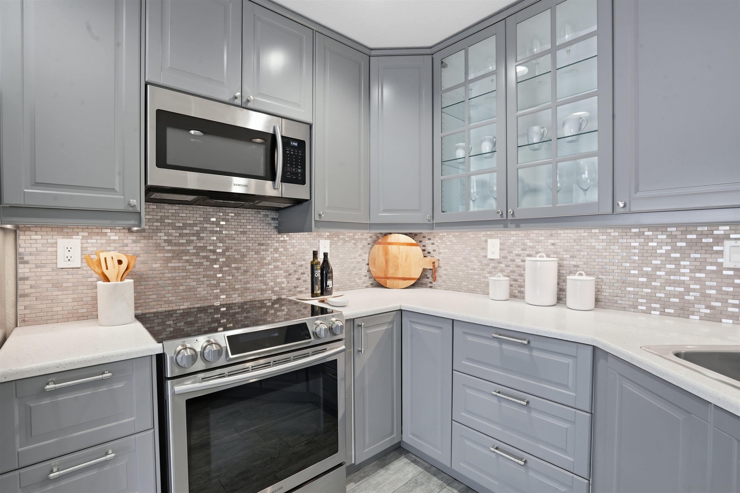 Detail Gallery Image 9 of 35 For 4383  Nobel Dr  #86,  San Diego,  CA 92122 - 2 Beds | 2/1 Baths