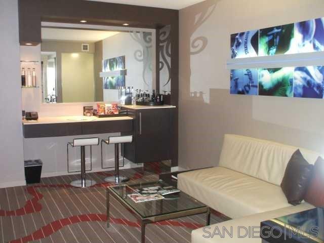 Detail Gallery Image 4 of 18 For 207  5th Ave  #701,  San Diego,  CA 92101 - 0 Beds | 0 Baths