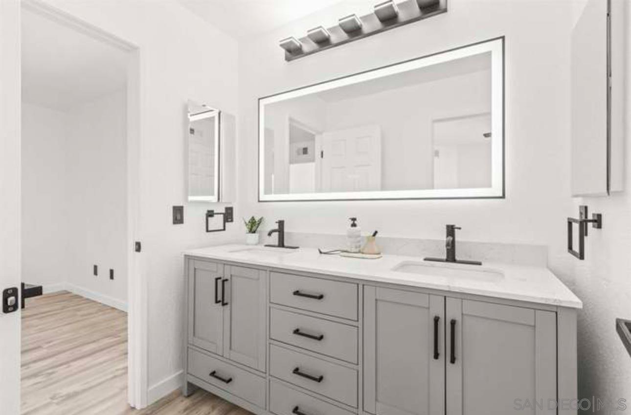 Detail Gallery Image 14 of 19 For 1344  Corte Lira, San Marcos,  CA 92069 - 4 Beds | 2/1 Baths