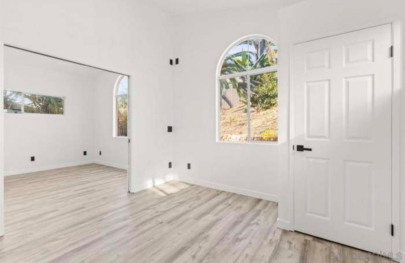 Detail Gallery Image 17 of 19 For 1344  Corte Lira, San Marcos,  CA 92069 - 4 Beds | 2/1 Baths