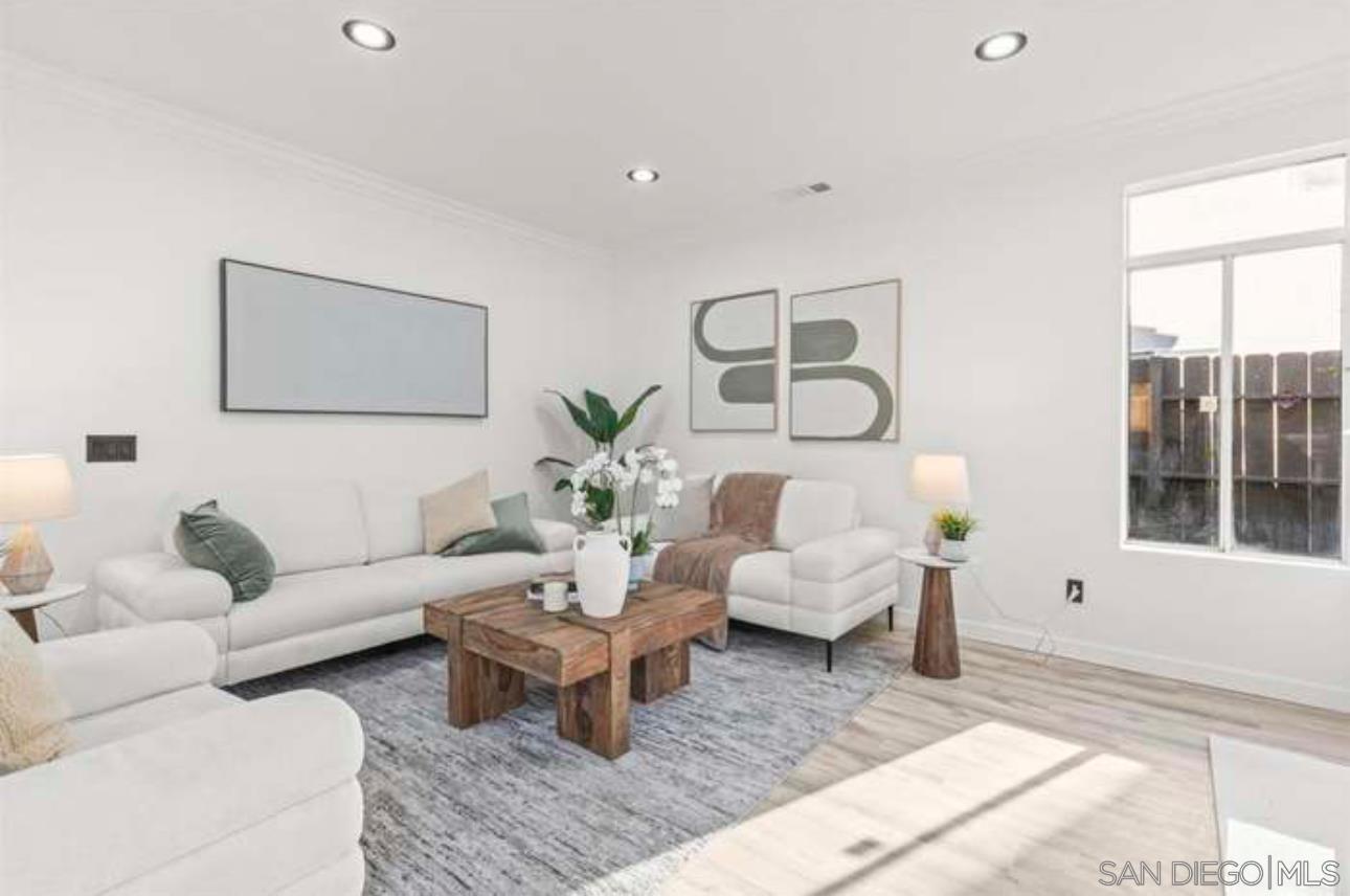 Detail Gallery Image 3 of 19 For 1344  Corte Lira, San Marcos,  CA 92069 - 4 Beds | 2/1 Baths