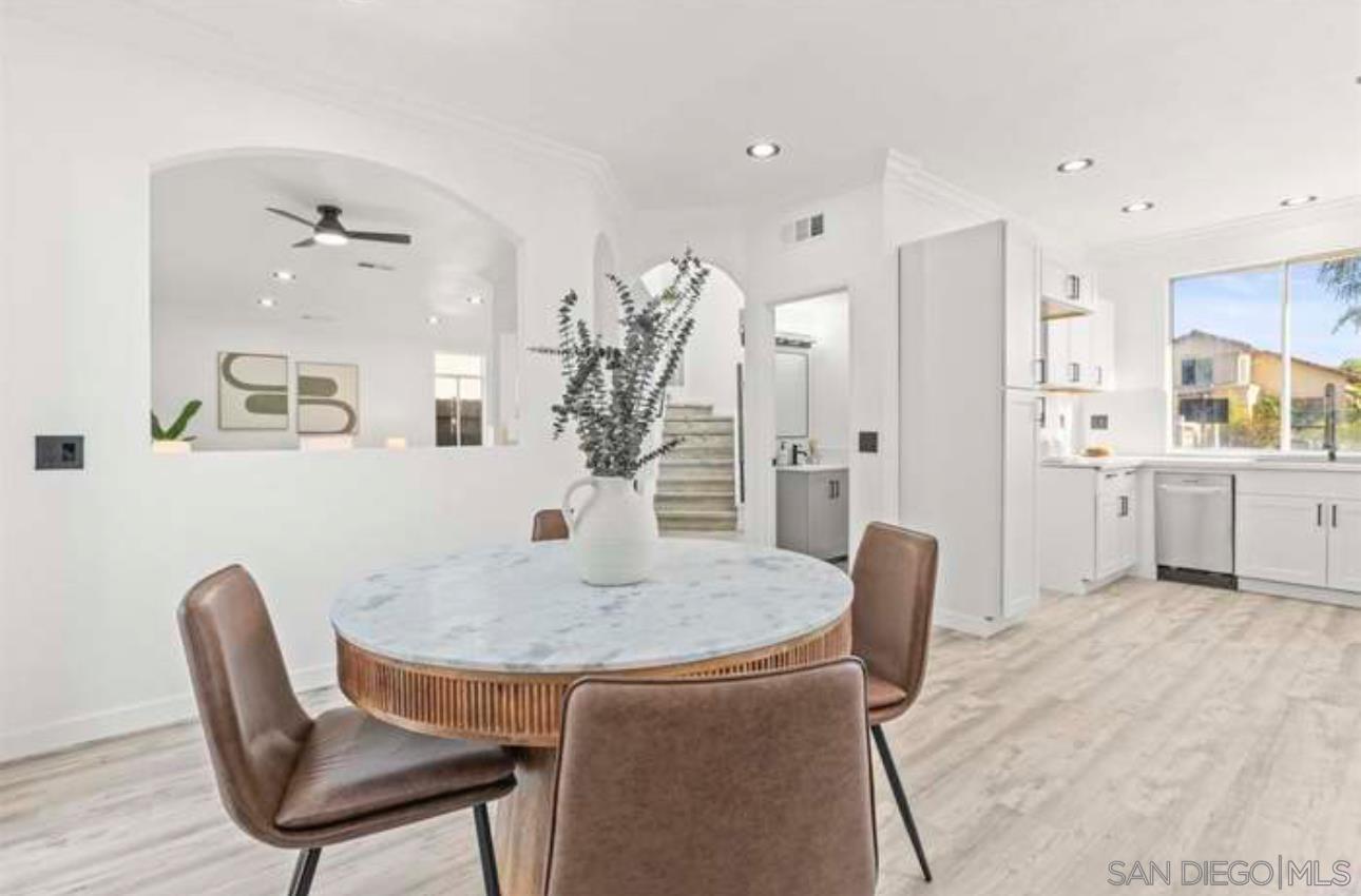 Detail Gallery Image 7 of 21 For 1344  Corte Lira, San Marcos,  CA 92069 - 4 Beds | 2/1 Baths