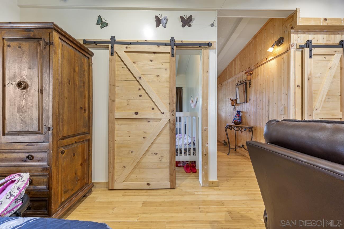 Detail Gallery Image 21 of 41 For 1380  Oak Hill Dr  Spc 42, Escondido,  CA 92026 - 3 Beds | 3 Baths