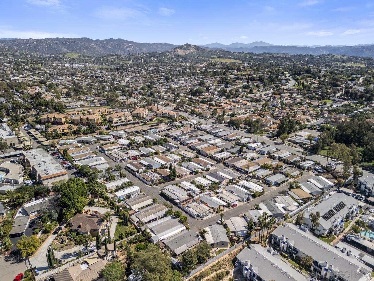 Detail Gallery Image 35 of 41 For 1380  Oak Hill Dr  Spc 42, Escondido,  CA 92026 - 3 Beds | 3 Baths