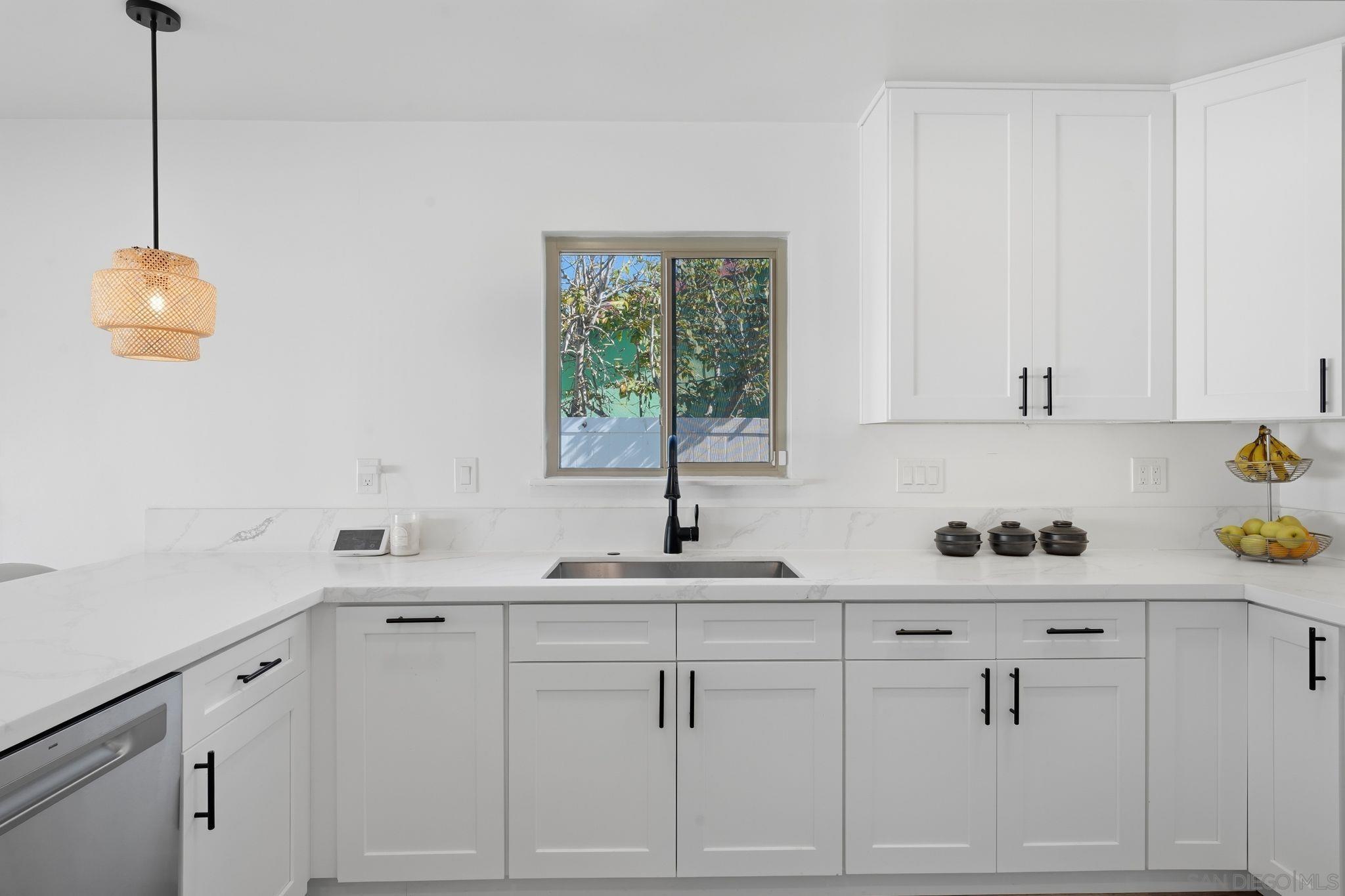 Detail Gallery Image 19 of 38 For 7742  Shorewood Dr, San Diego,  CA 92114 - 3 Beds | 1/1 Baths