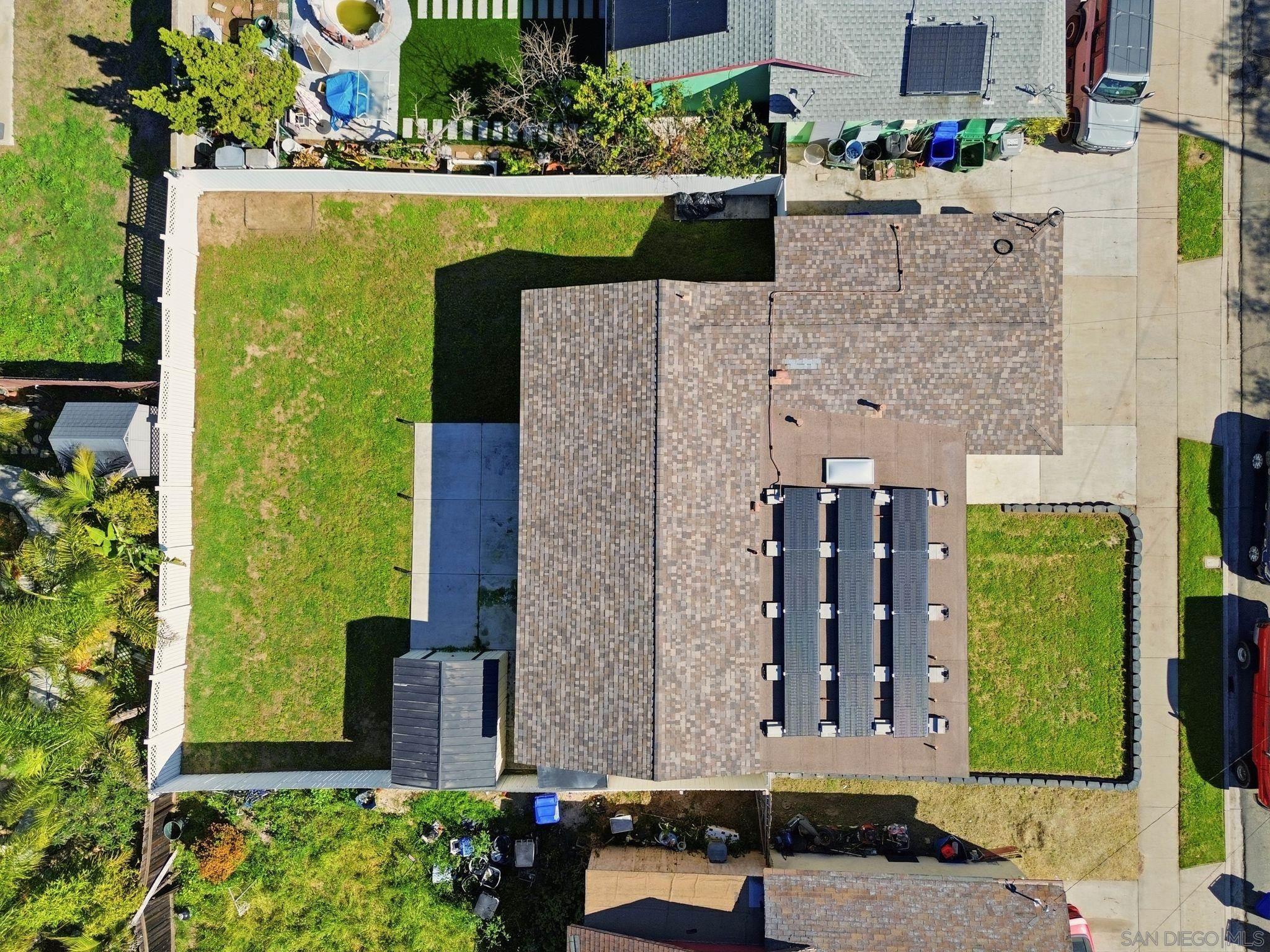 Detail Gallery Image 4 of 38 For 7742  Shorewood Dr, San Diego,  CA 92114 - 3 Beds | 1/1 Baths