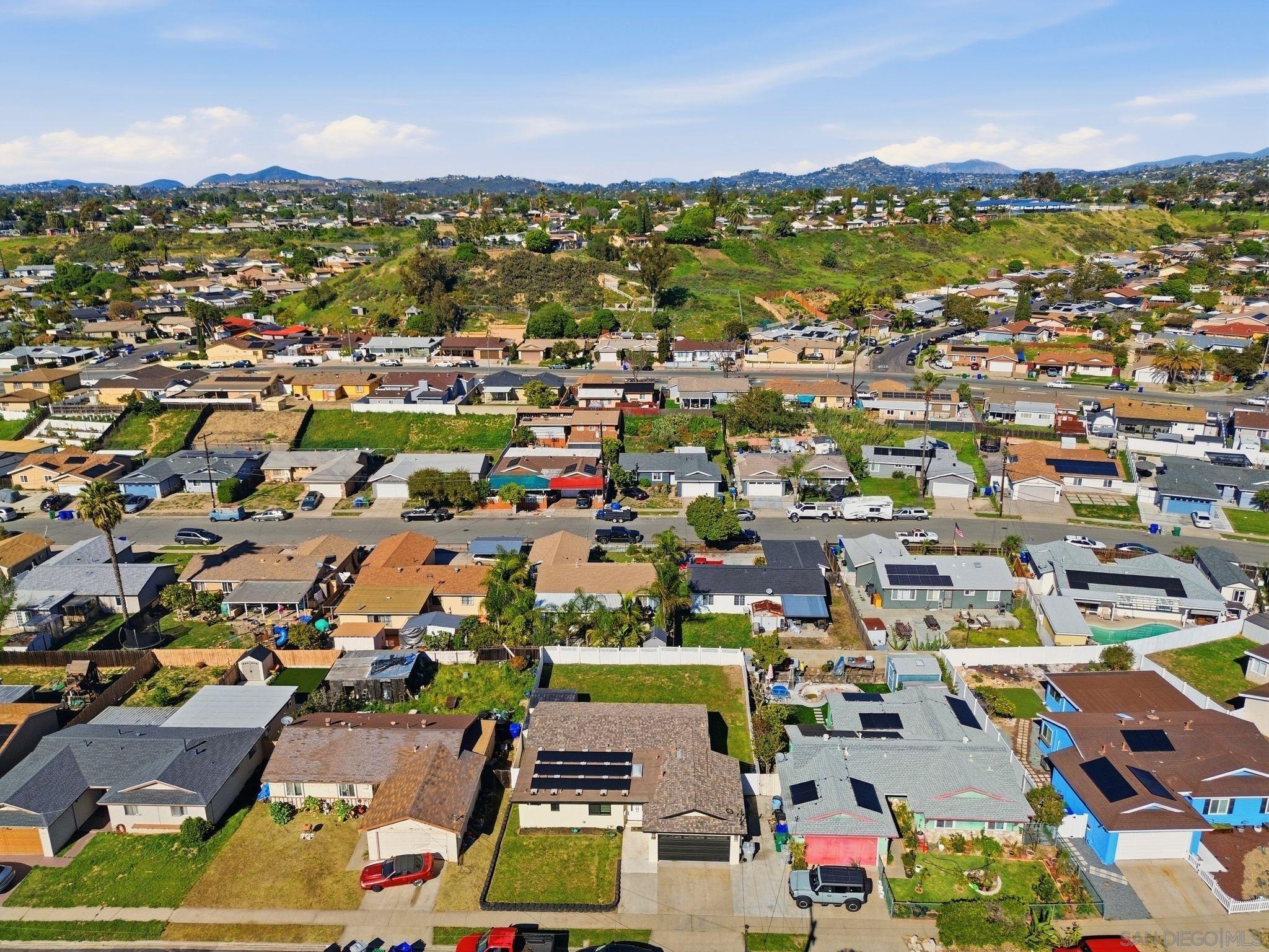 Detail Gallery Image 6 of 38 For 7742  Shorewood Dr, San Diego,  CA 92114 - 3 Beds | 1/1 Baths