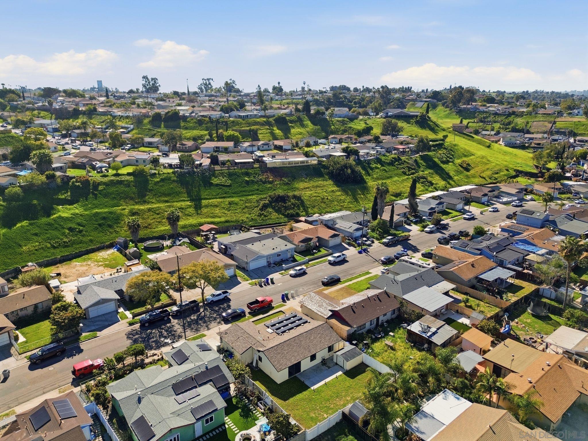 Detail Gallery Image 9 of 38 For 7742  Shorewood Dr, San Diego,  CA 92114 - 3 Beds | 1/1 Baths