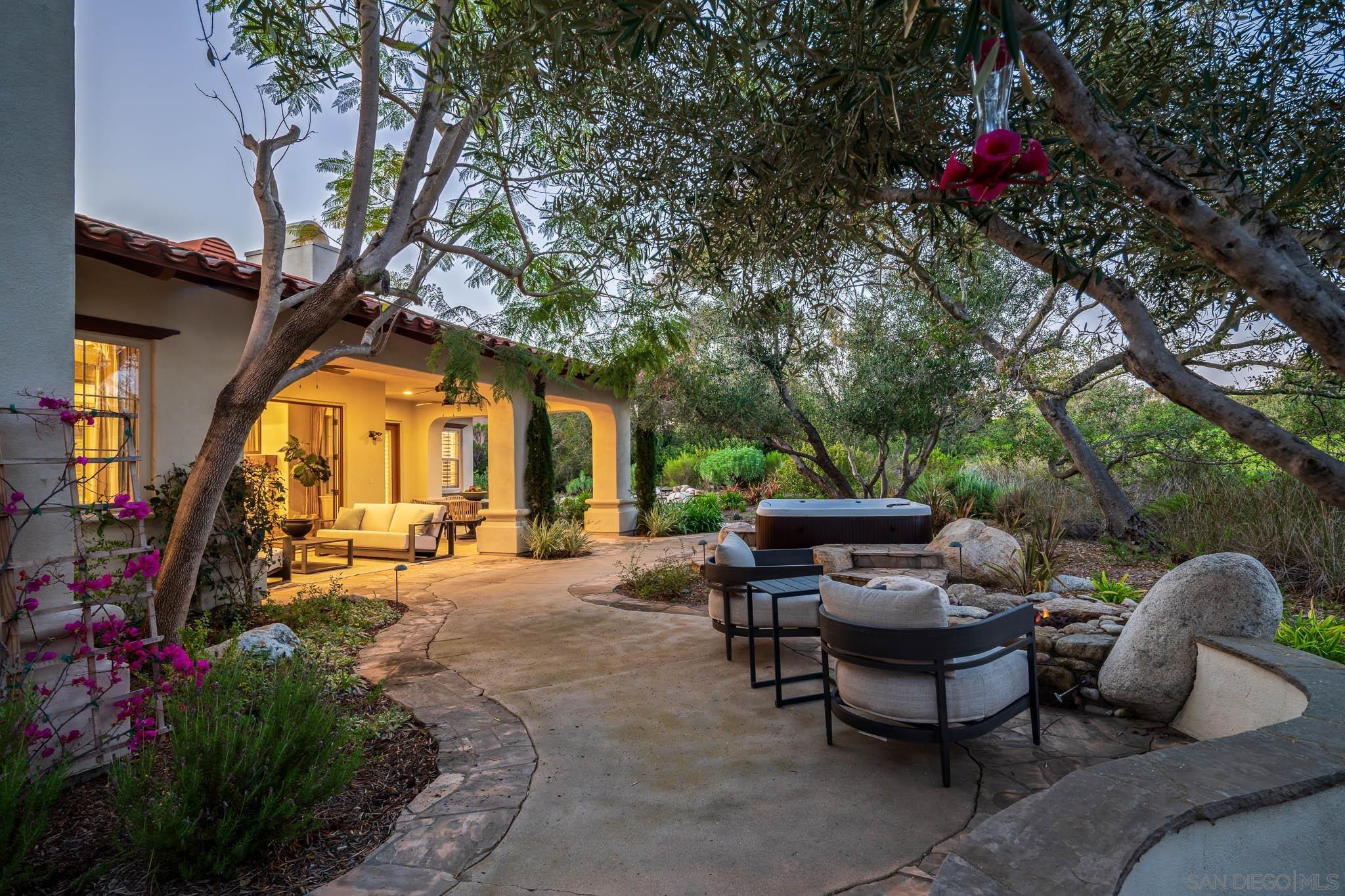 Front Image Thumbnail for SD260004893