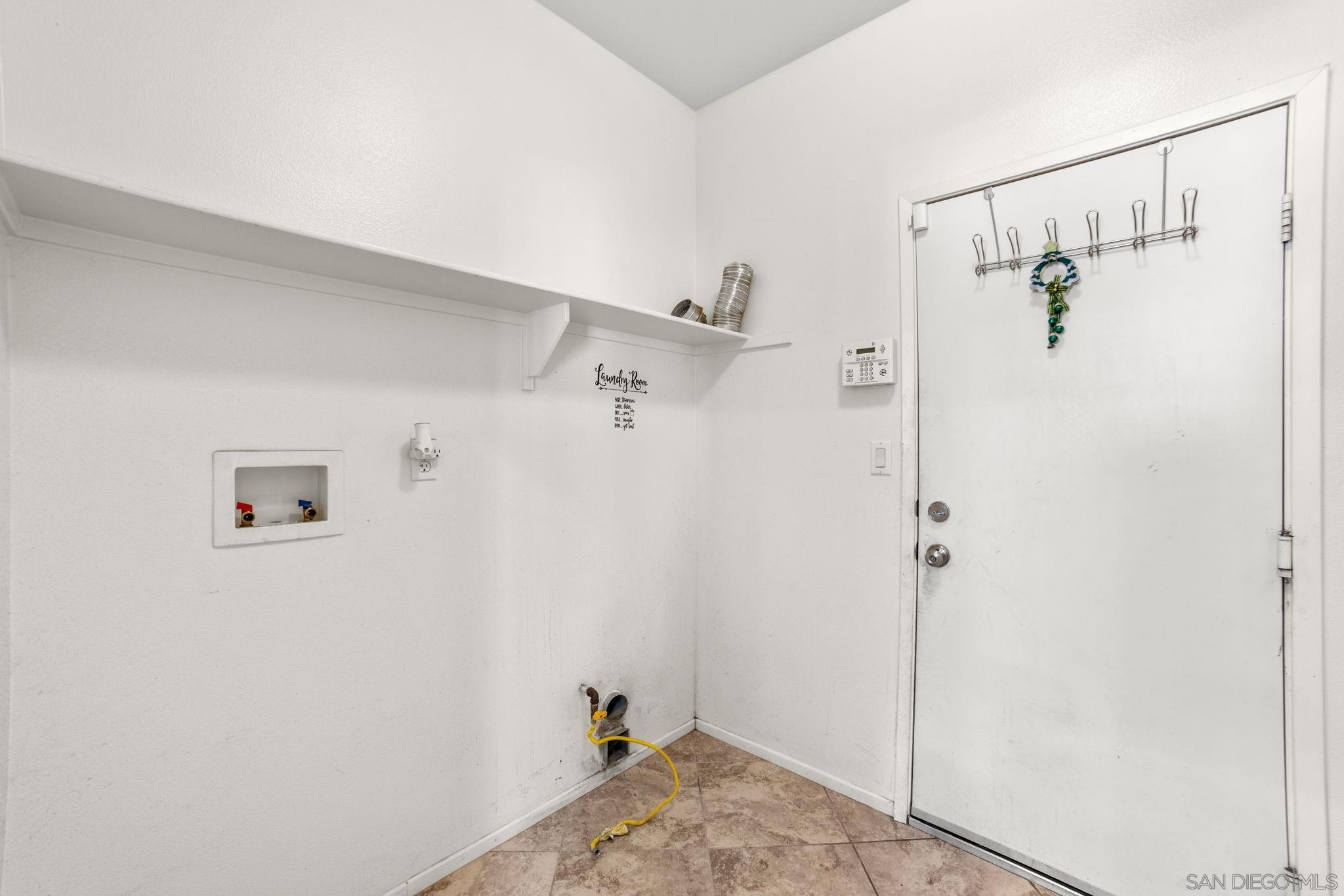 Detail Gallery Image 25 of 42 For 2090  Trinket Circle, San Jacinto,  CA 92582 - 4 Beds | 3 Baths