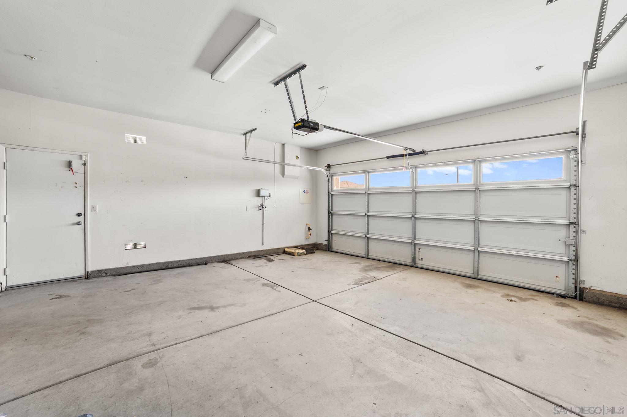 Detail Gallery Image 31 of 42 For 2090  Trinket Circle, San Jacinto,  CA 92582 - 4 Beds | 3 Baths