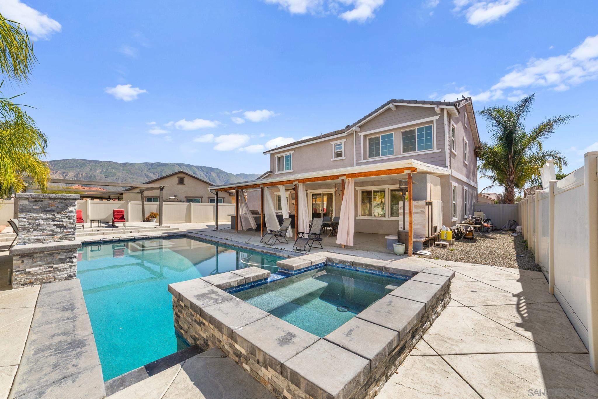 Detail Gallery Image 34 of 42 For 2090  Trinket Circle, San Jacinto,  CA 92582 - 4 Beds | 3 Baths