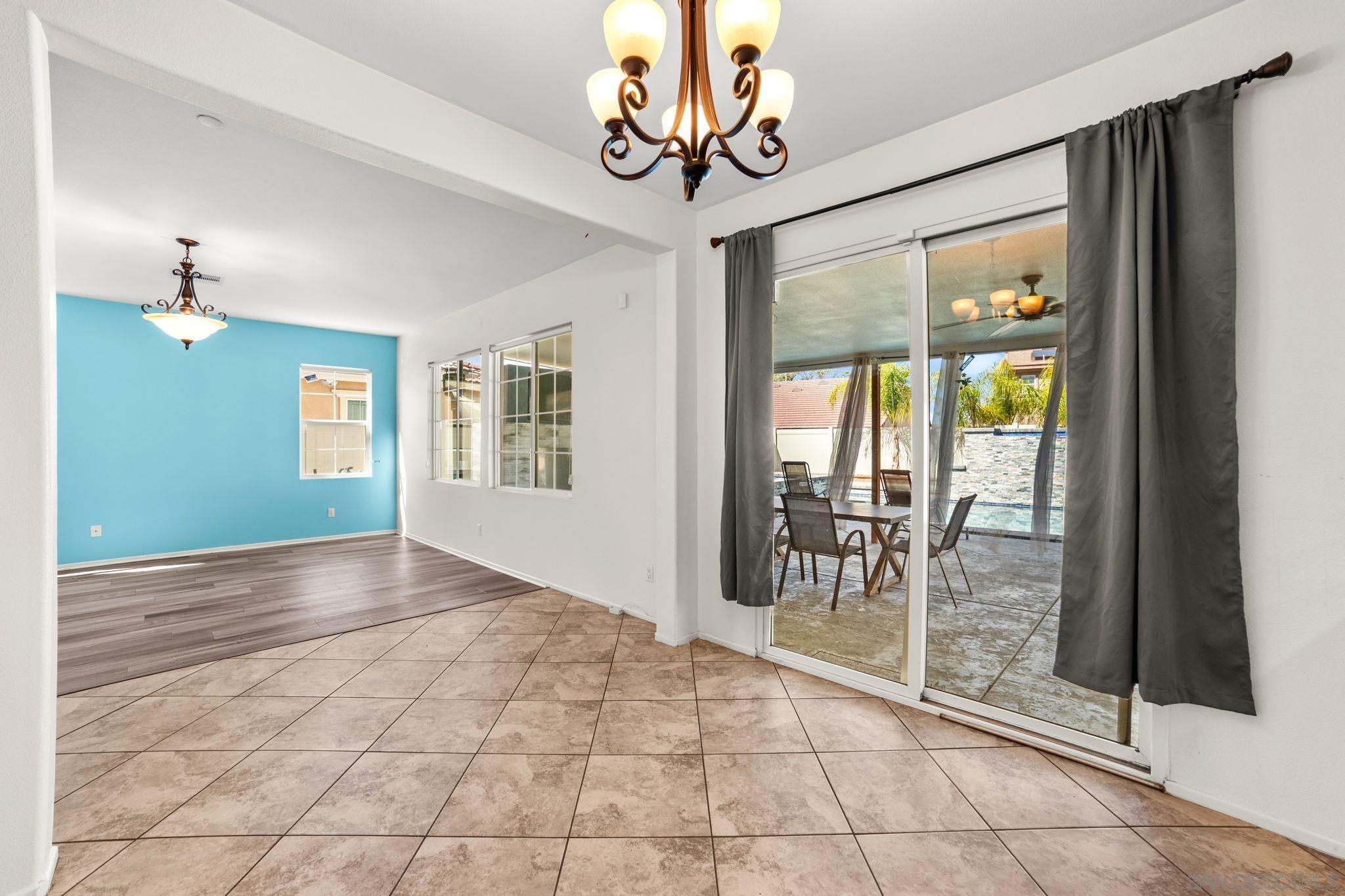 Detail Gallery Image 9 of 42 For 2090  Trinket Circle, San Jacinto,  CA 92582 - 4 Beds | 3 Baths