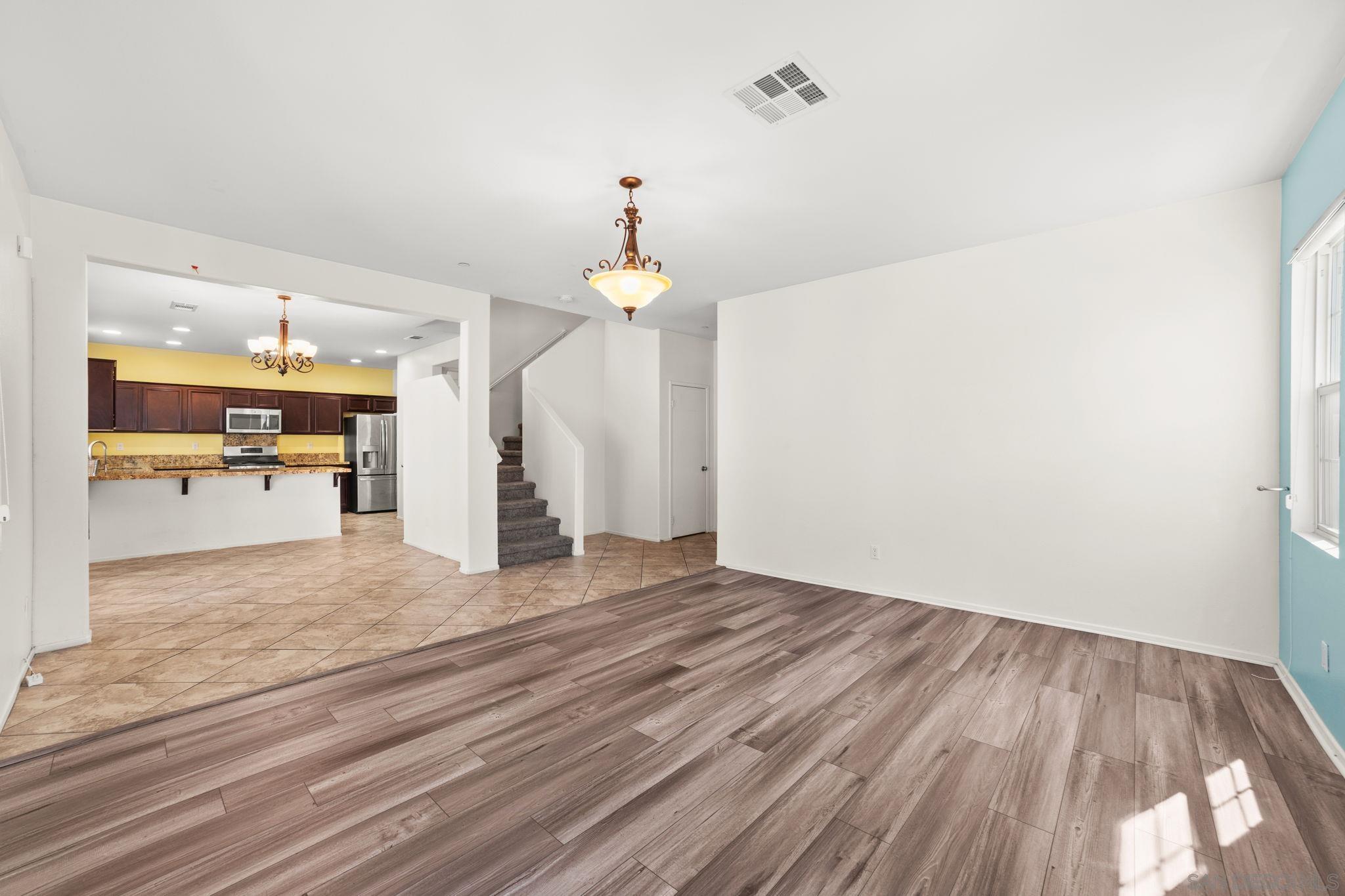 Detail Gallery Image 10 of 42 For 2090  Trinket Circle, San Jacinto,  CA 92582 - 4 Beds | 3 Baths