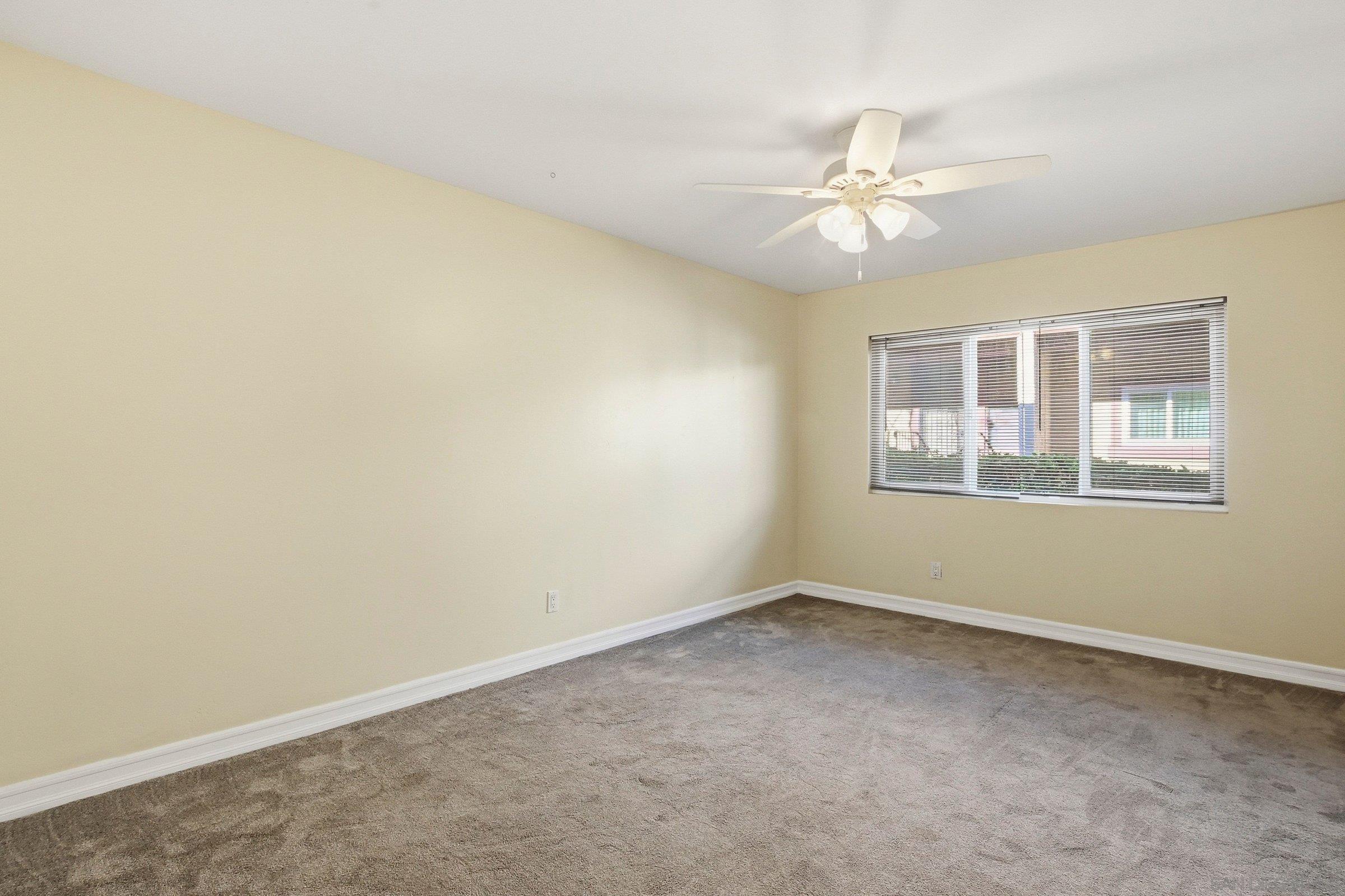 Detail Gallery Image 13 of 27 For 10794  Jeanne Ter  #E,  Santee,  CA 92071 - 2 Beds | 2/1 Baths