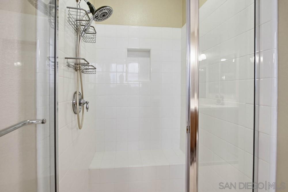 Detail Gallery Image 24 of 43 For 2954  Rangpur Ct, Escondido,  CA 92027 - 5 Beds | 3/1 Baths