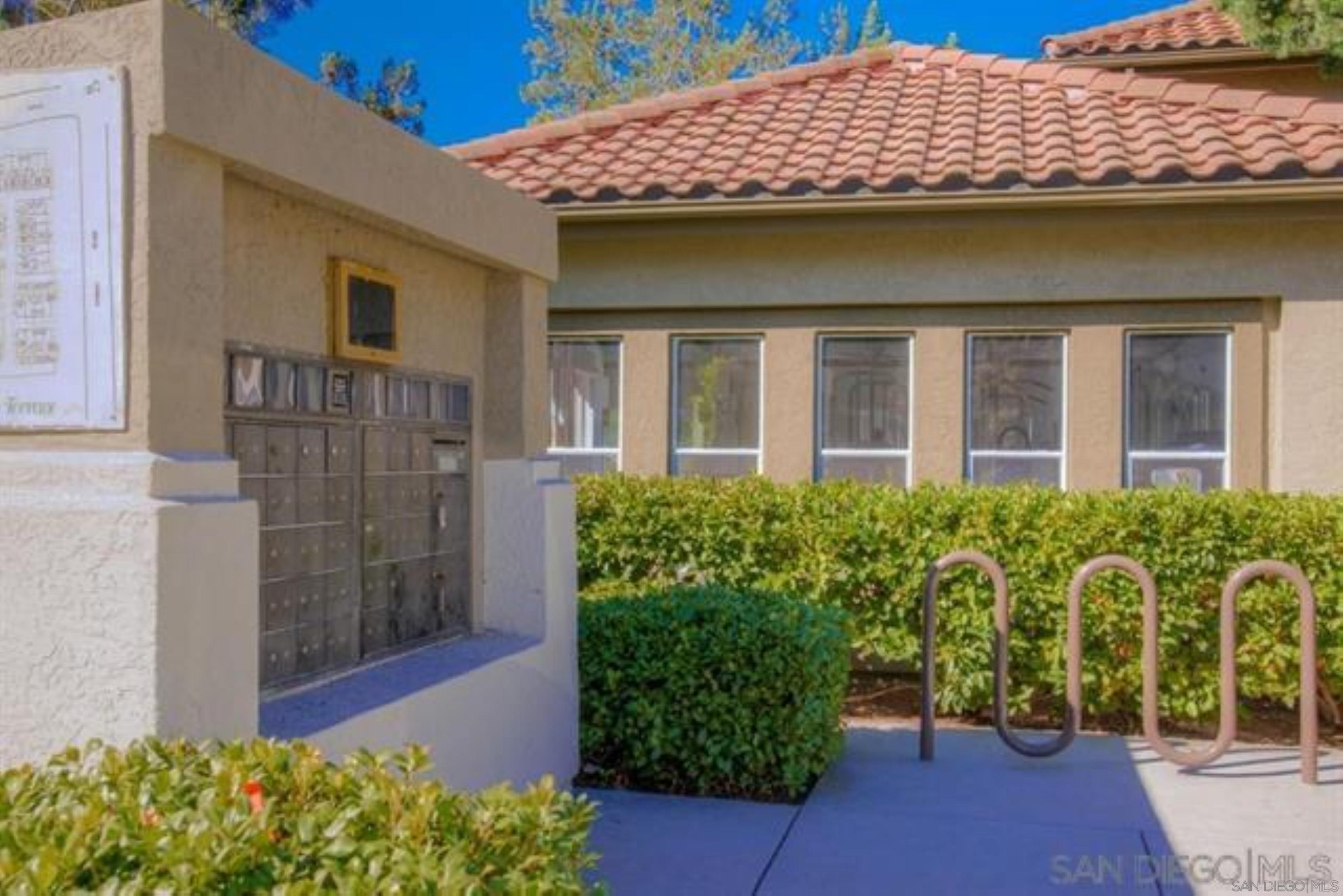 Detail Gallery Image 29 of 34 For 12488  Heatherton Ct  #51,  San Diego,  CA 92128 - 2 Beds | 2 Baths