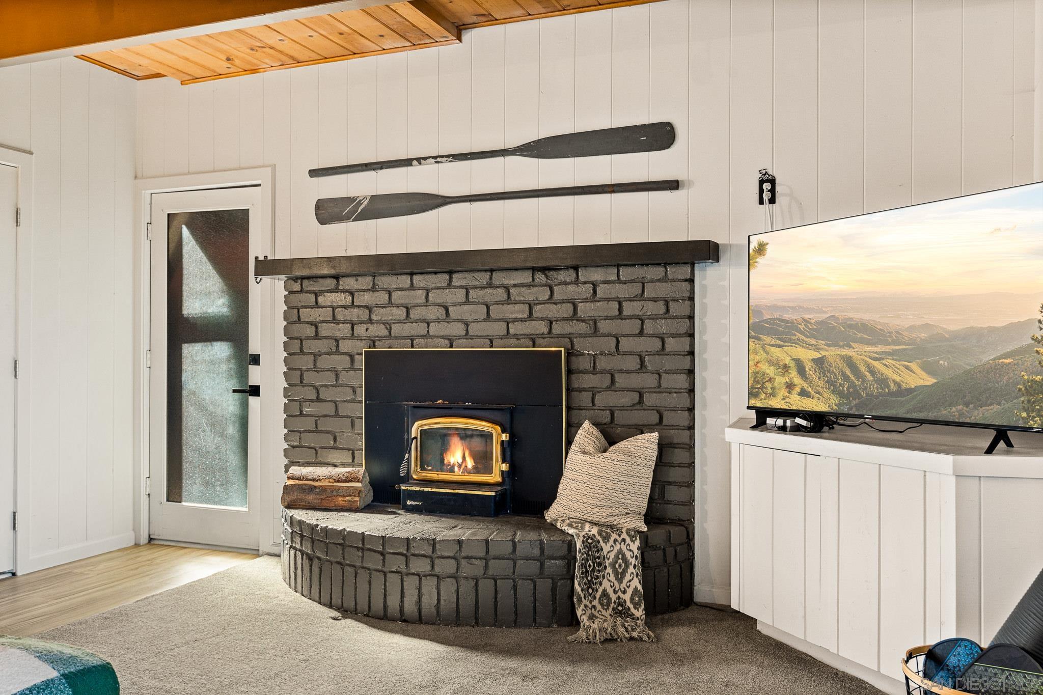 Detail Gallery Image 19 of 46 For 720  Buckingham Sq, Lake Arrowhead,  CA 92352 - 3 Beds | 2/1 Baths