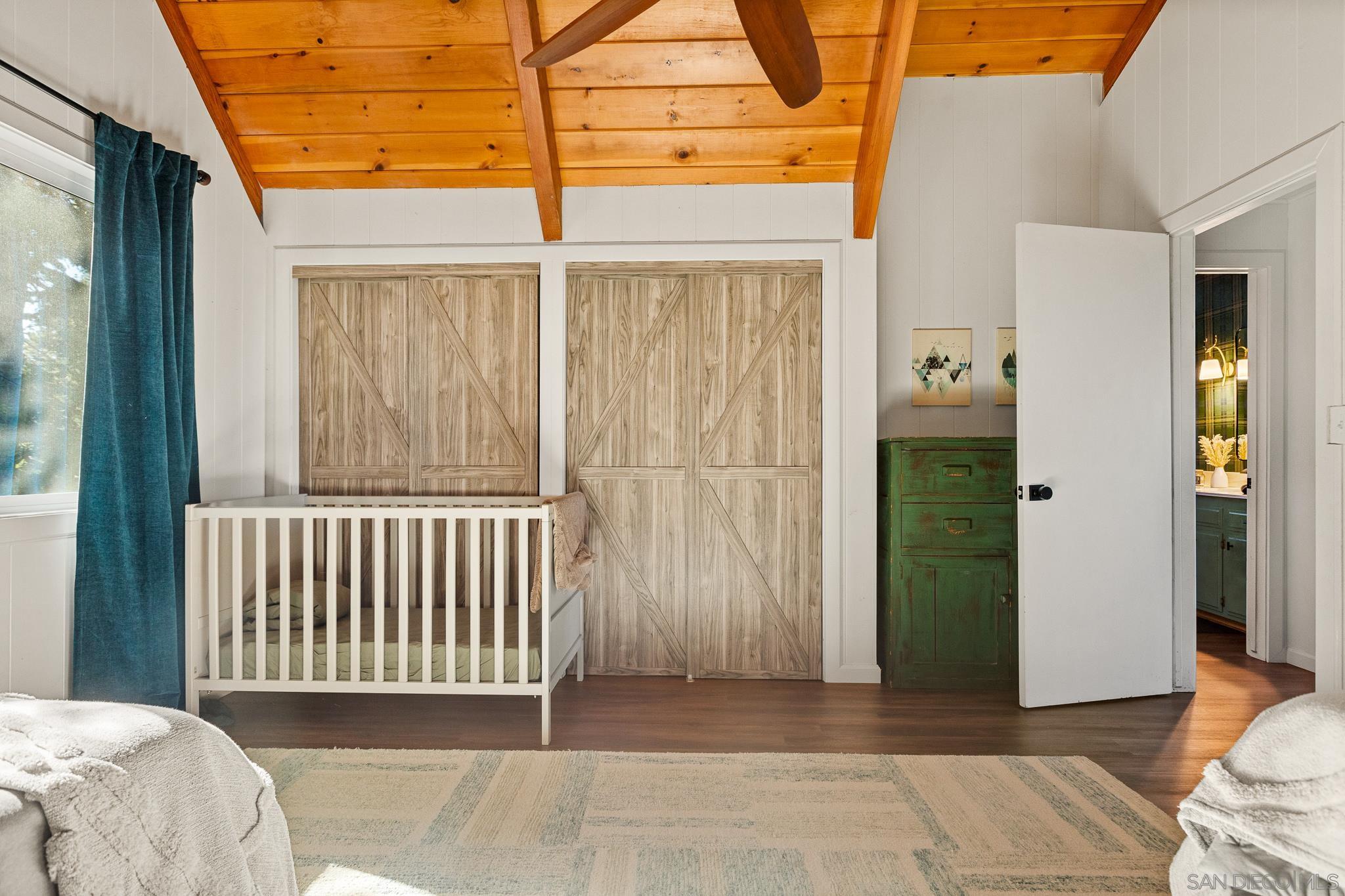 Detail Gallery Image 32 of 46 For 720  Buckingham Sq, Lake Arrowhead,  CA 92352 - 3 Beds | 2/1 Baths