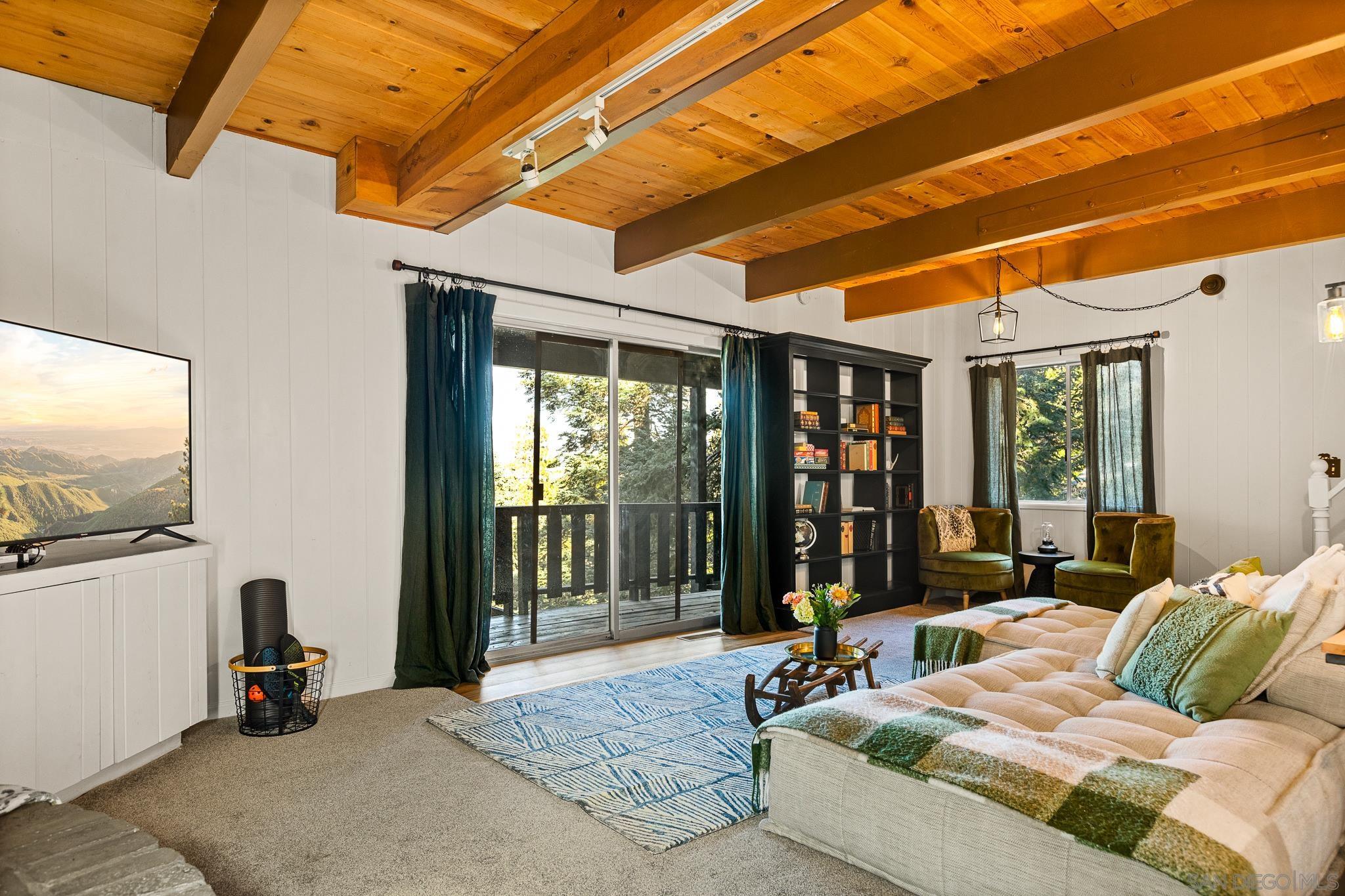 Detail Gallery Image 43 of 46 For 720  Buckingham Sq, Lake Arrowhead,  CA 92352 - 3 Beds | 2/1 Baths