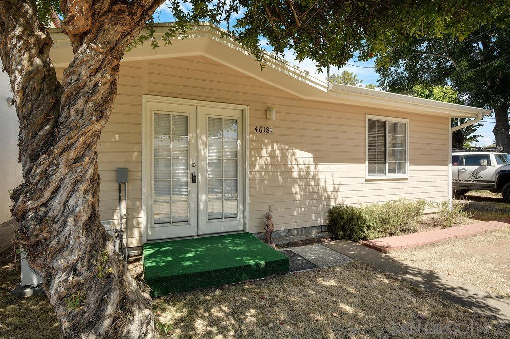 Front Image Thumbnail for SD260004916