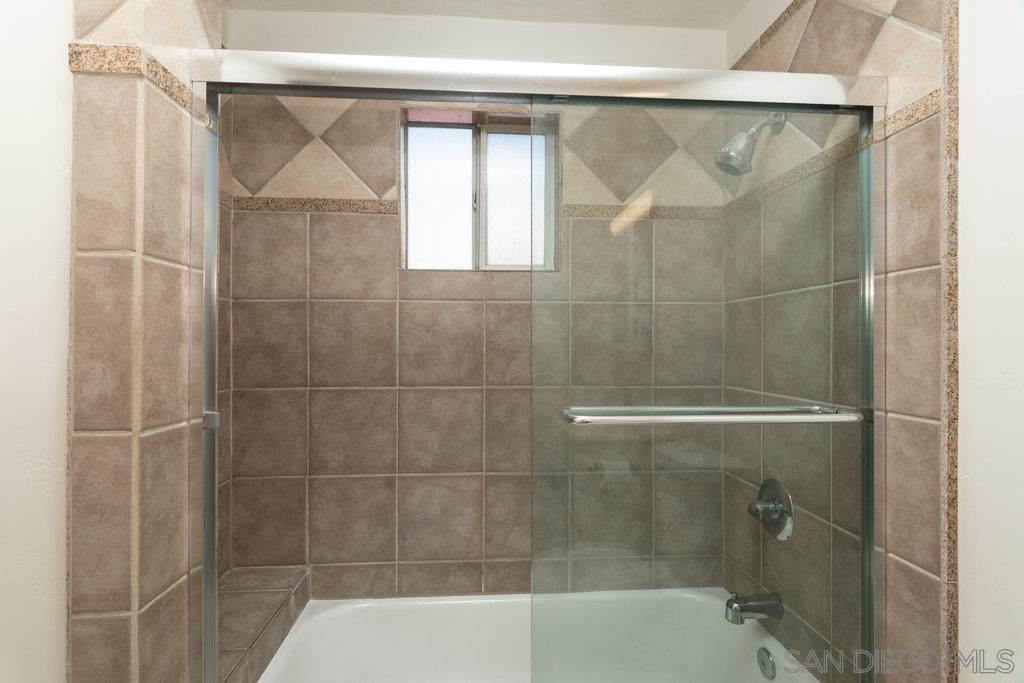 Detail Gallery Image 17 of 22 For 4618  Marlborough Dr. (1/2), San Diego,  CA 92116 - 1 Beds | 1 Baths
