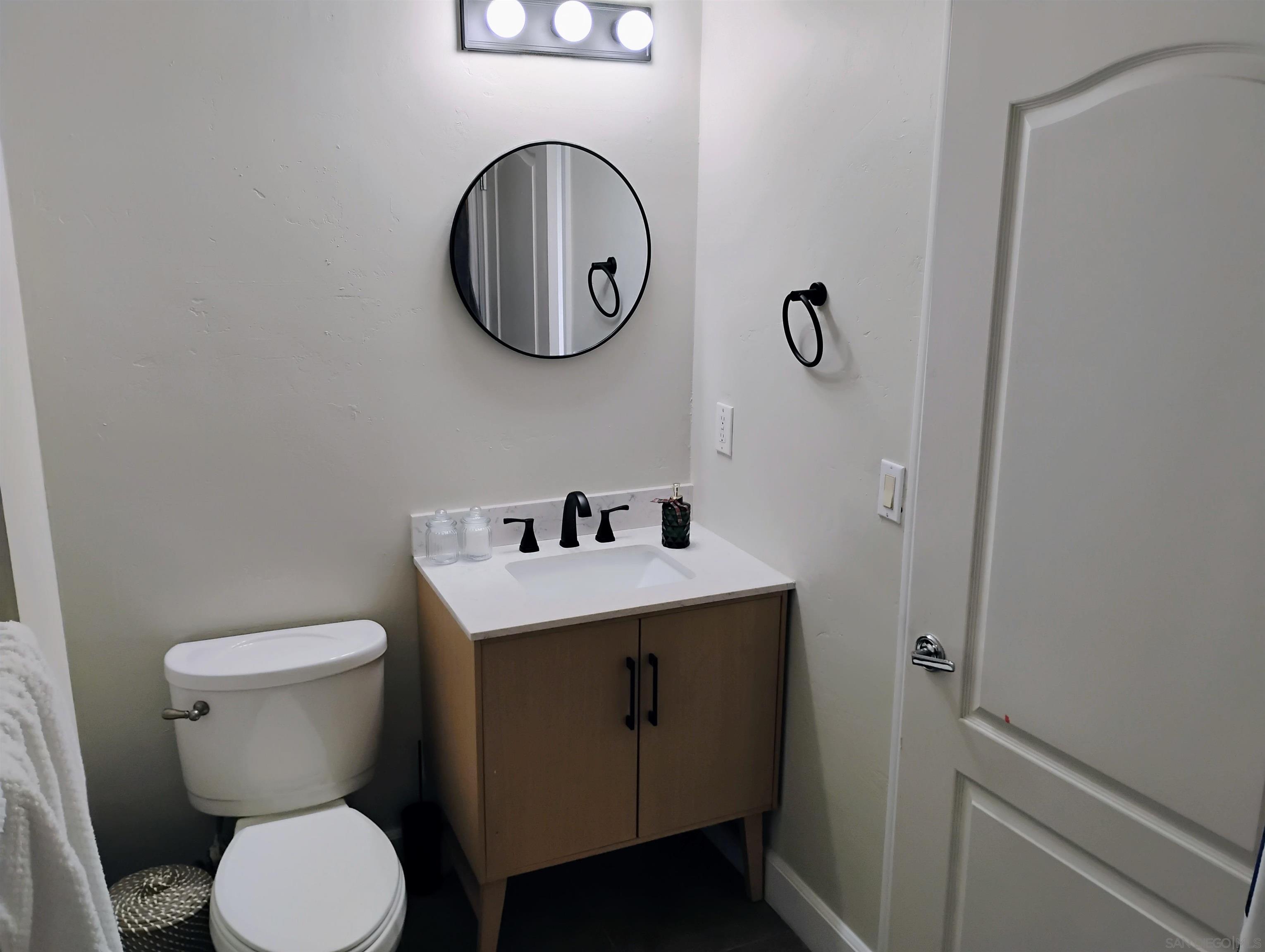 Detail Gallery Image 4 of 10 For 2828  University Ave  307, San Diego,  CA 92104 - 2 Beds | 1 Baths