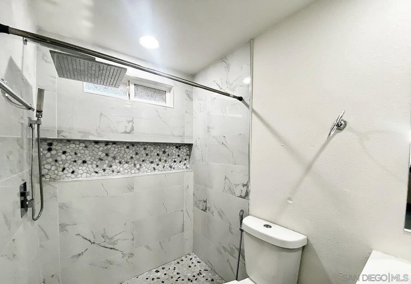 Detail Gallery Image 3 of 41 For 222-224 W 8th Ave, Escondido,  CA 92025 - – Beds | – Baths