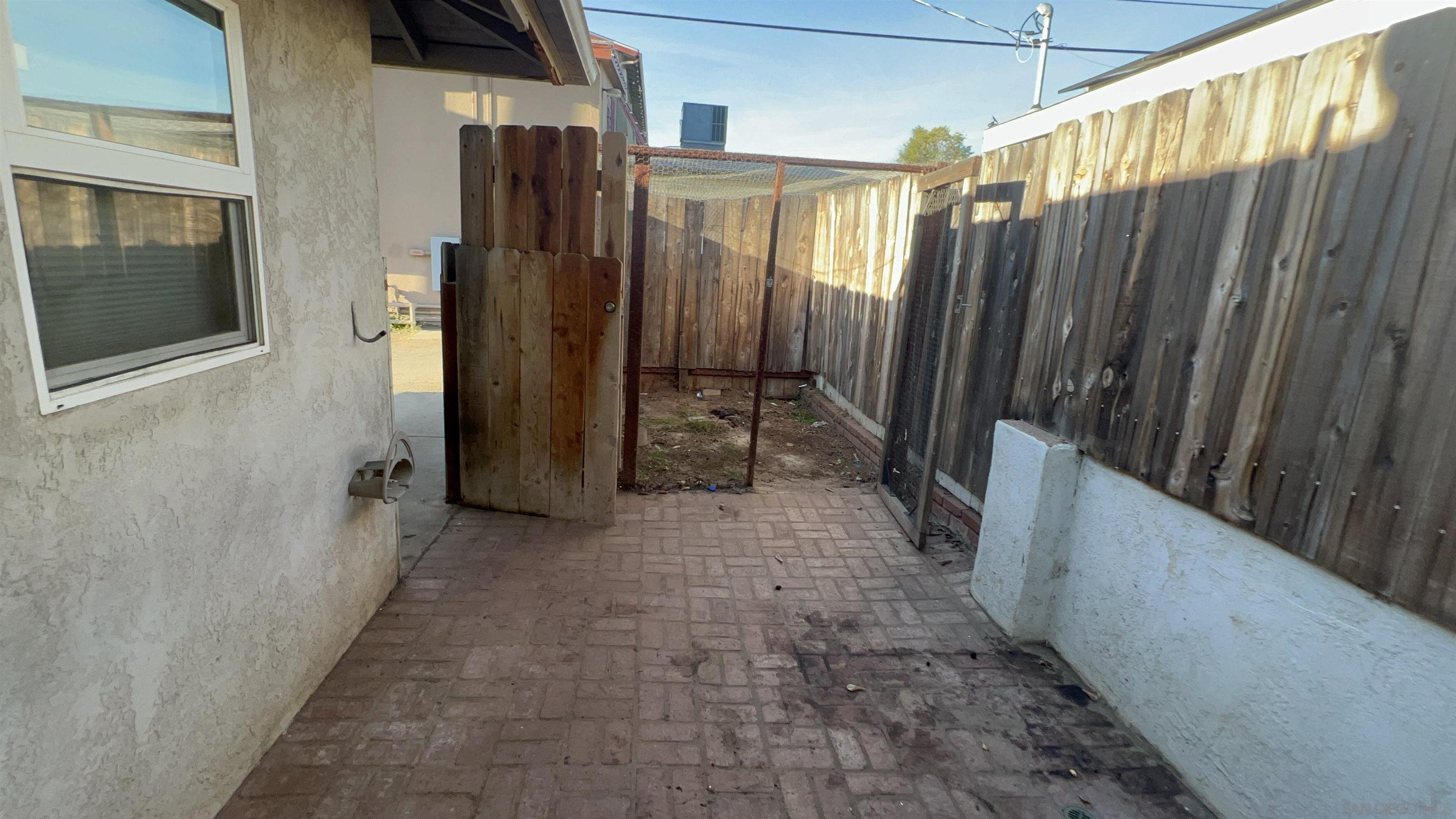 Detail Gallery Image 40 of 41 For 222-224 W 8th Ave, Escondido,  CA 92025 - – Beds | – Baths