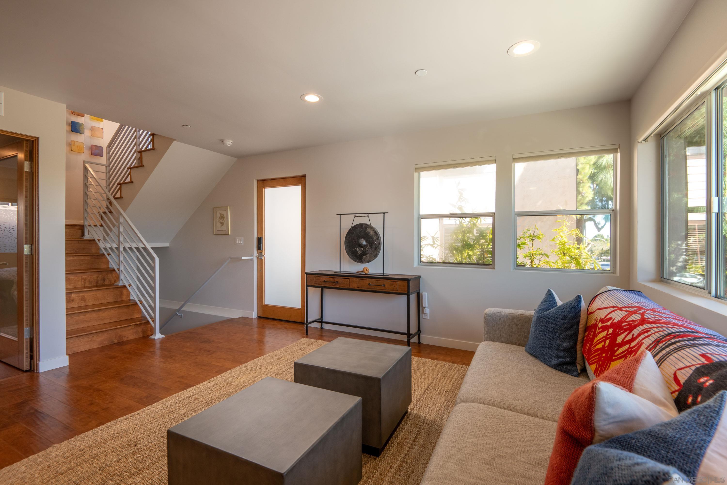 Detail Gallery Image 28 of 40 For 1122  Locust St, San Diego,  CA 92106 - 3 Beds | 2 Baths