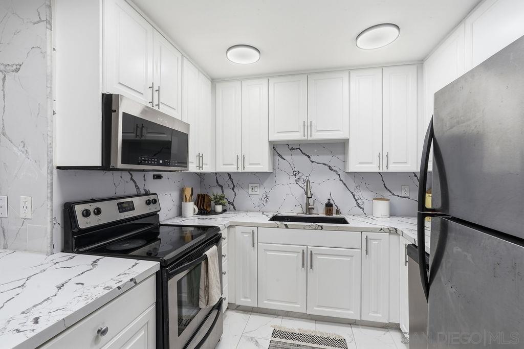 Detail Gallery Image 5 of 18 For 10026  Maya Linda Rd 6203, San Diego,  CA 92126 - 1 Beds | 1 Baths