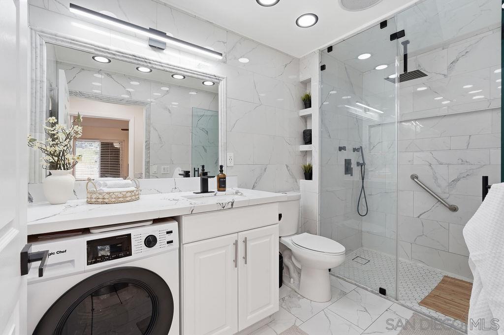 Detail Gallery Image 7 of 18 For 10026  Maya Linda Rd 6203, San Diego,  CA 92126 - 1 Beds | 1 Baths