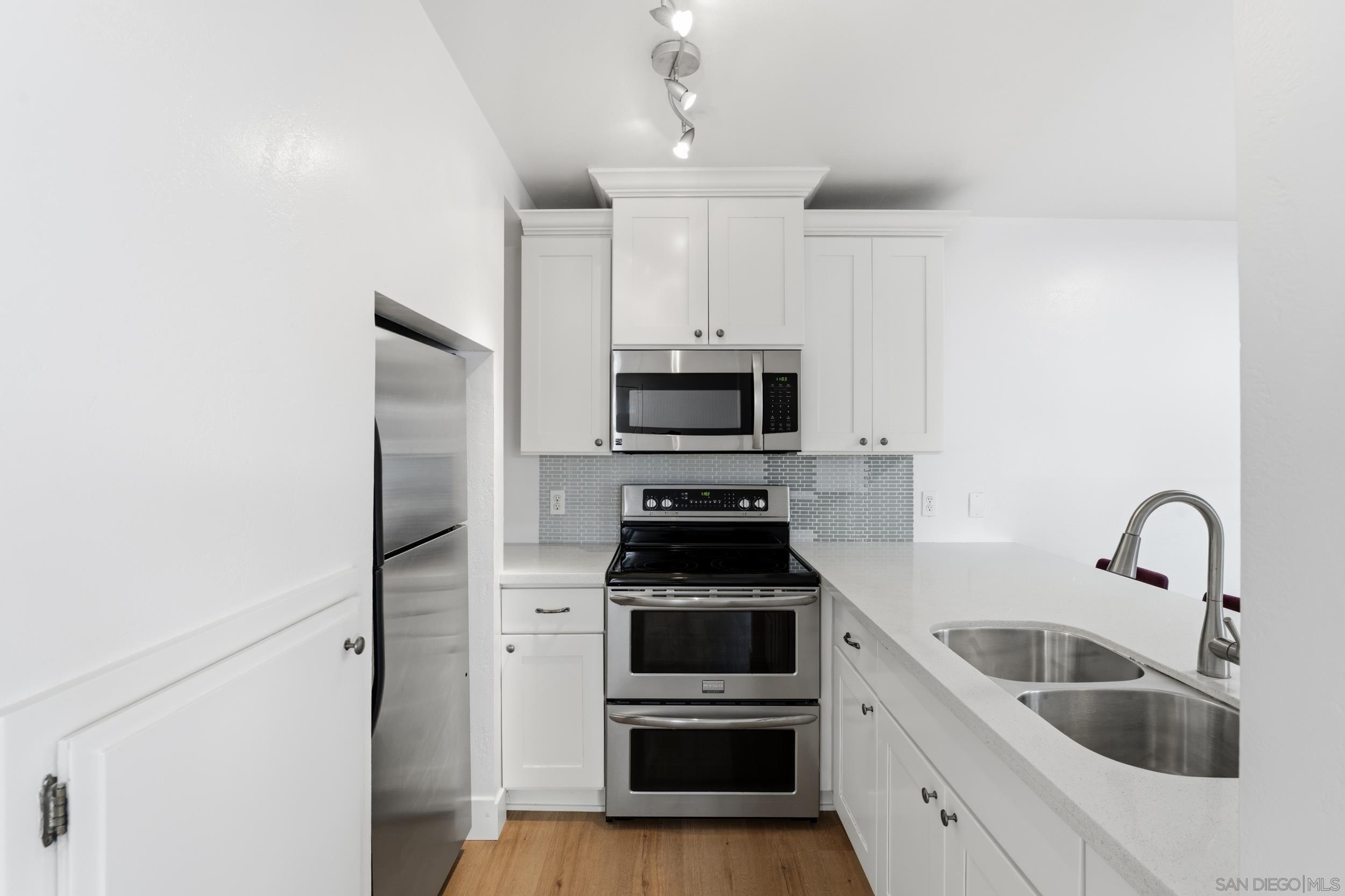 Detail Gallery Image 2 of 22 For 2849  a St, San Diego,  CA 92102 - 1 Beds | 1 Baths