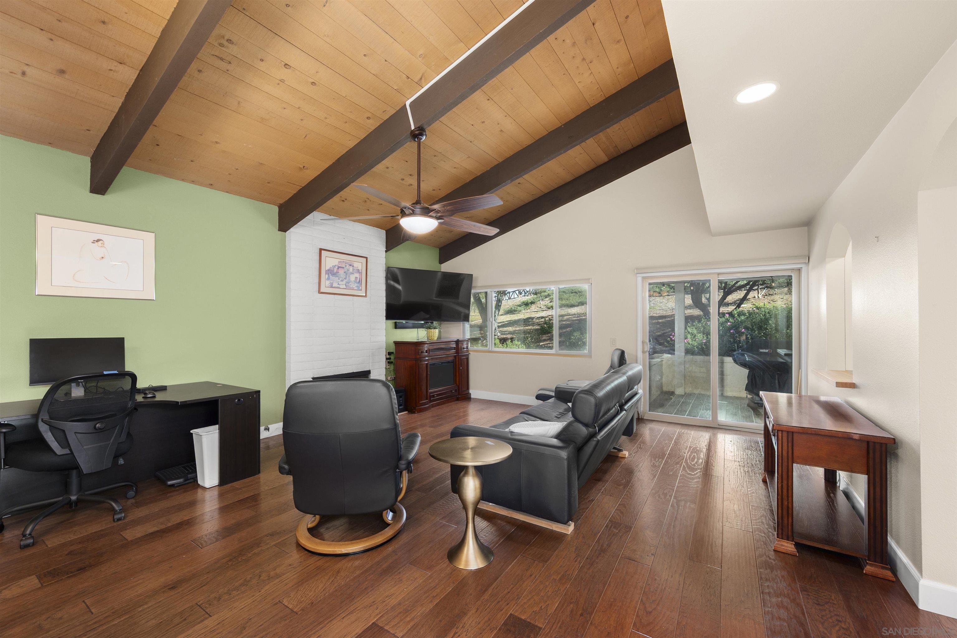 Detail Gallery Image 11 of 50 For 17415  Port Marnock Dr, Poway,  CA 92064 - 2 Beds | 2 Baths