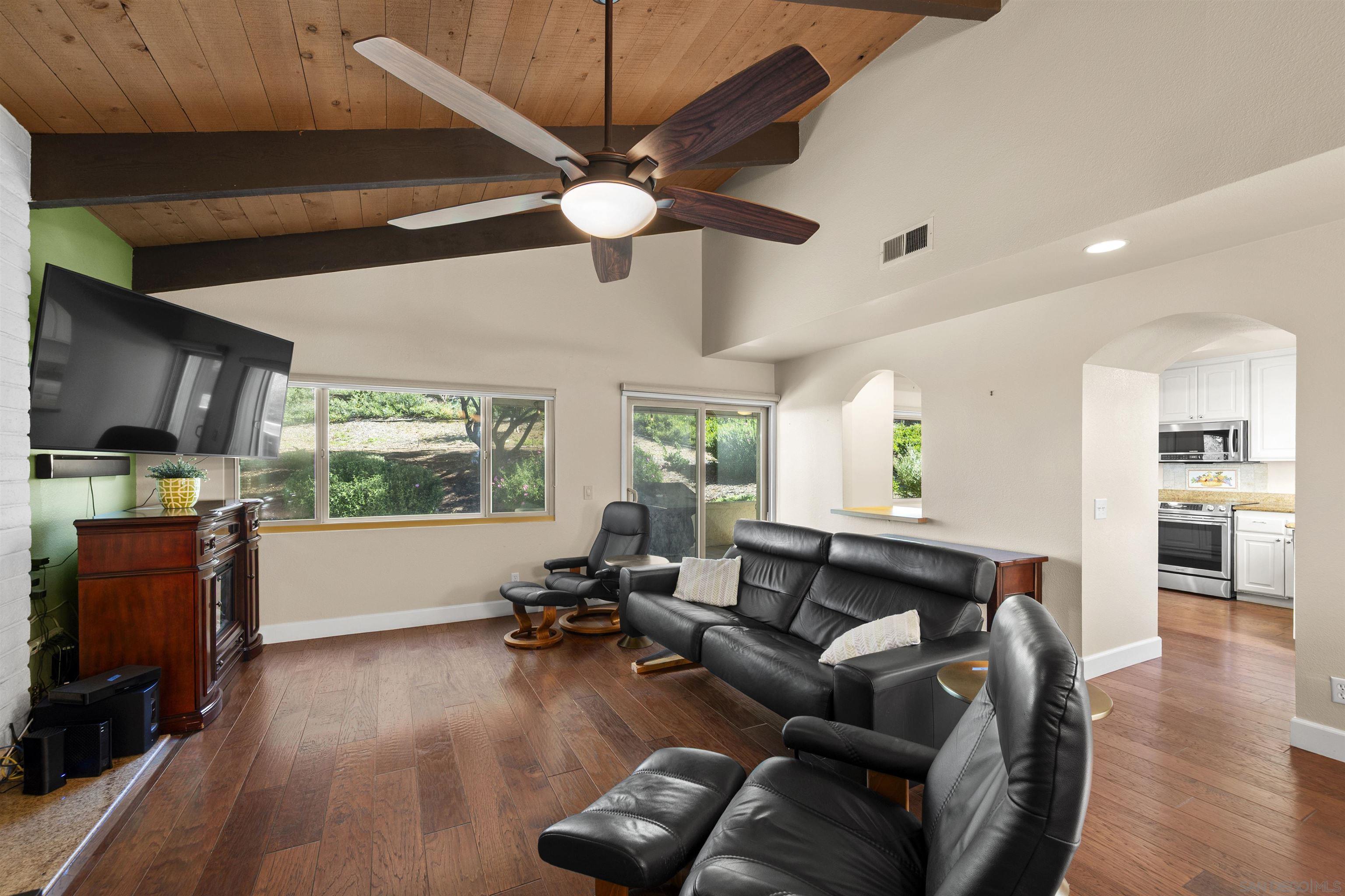 Detail Gallery Image 7 of 50 For 17415  Port Marnock Dr, Poway,  CA 92064 - 2 Beds | 2 Baths