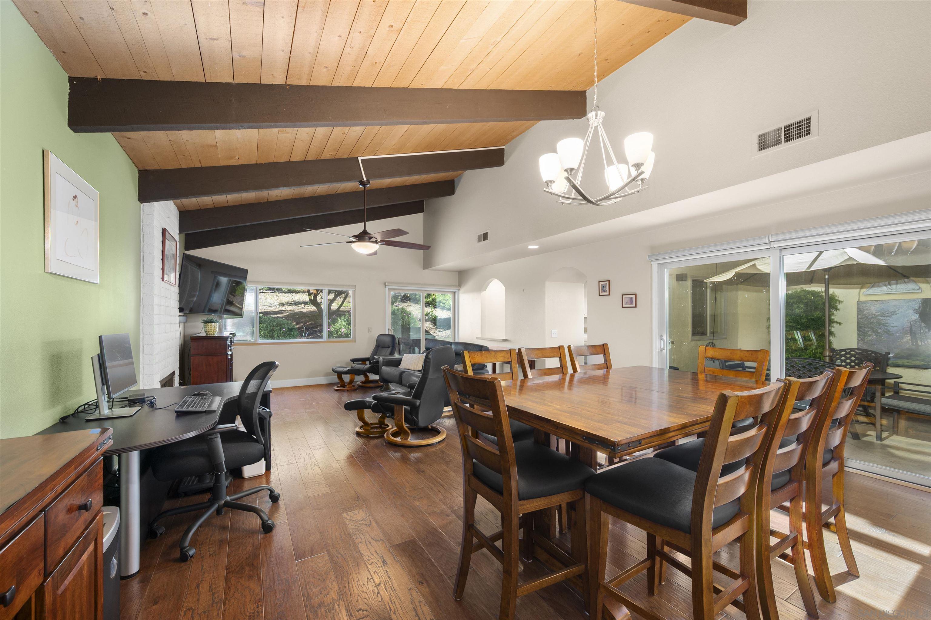 Detail Gallery Image 9 of 50 For 17415  Port Marnock Dr, Poway,  CA 92064 - 2 Beds | 2 Baths