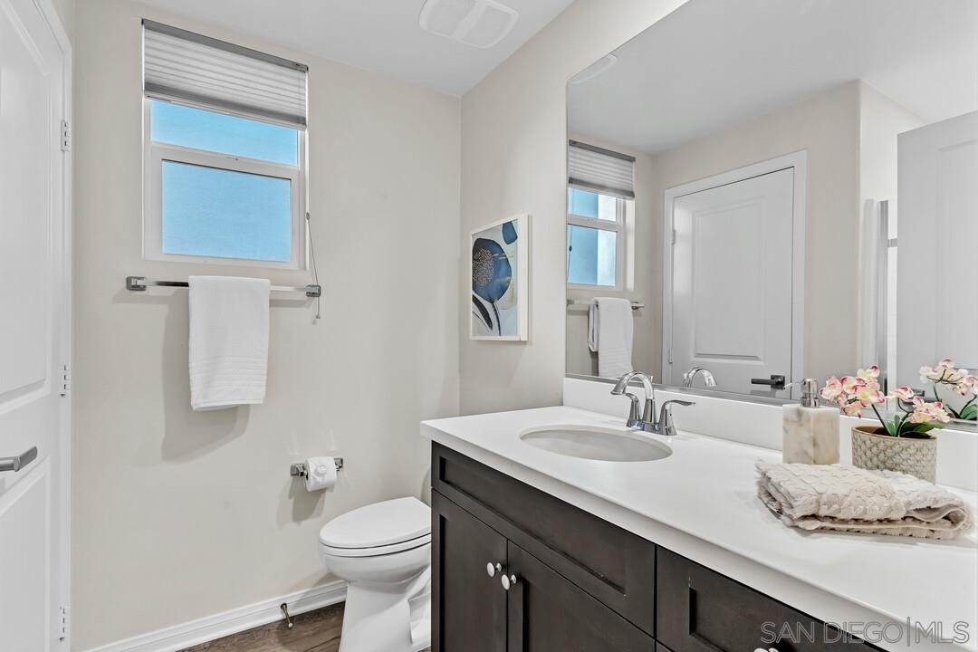 Detail Gallery Image 17 of 44 For 8514  Boulder Way, Santee,  CA 92071 - 4 Beds | 3 Baths